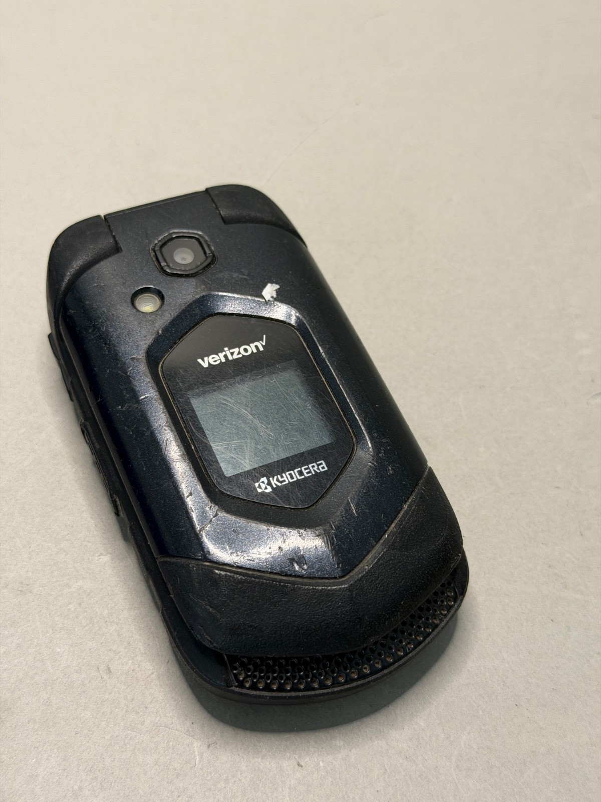 Fair Kyocera E4610 DuraXV Verizon Unlocked 4G LTE 16GB Flip *xCharge Port/Frame