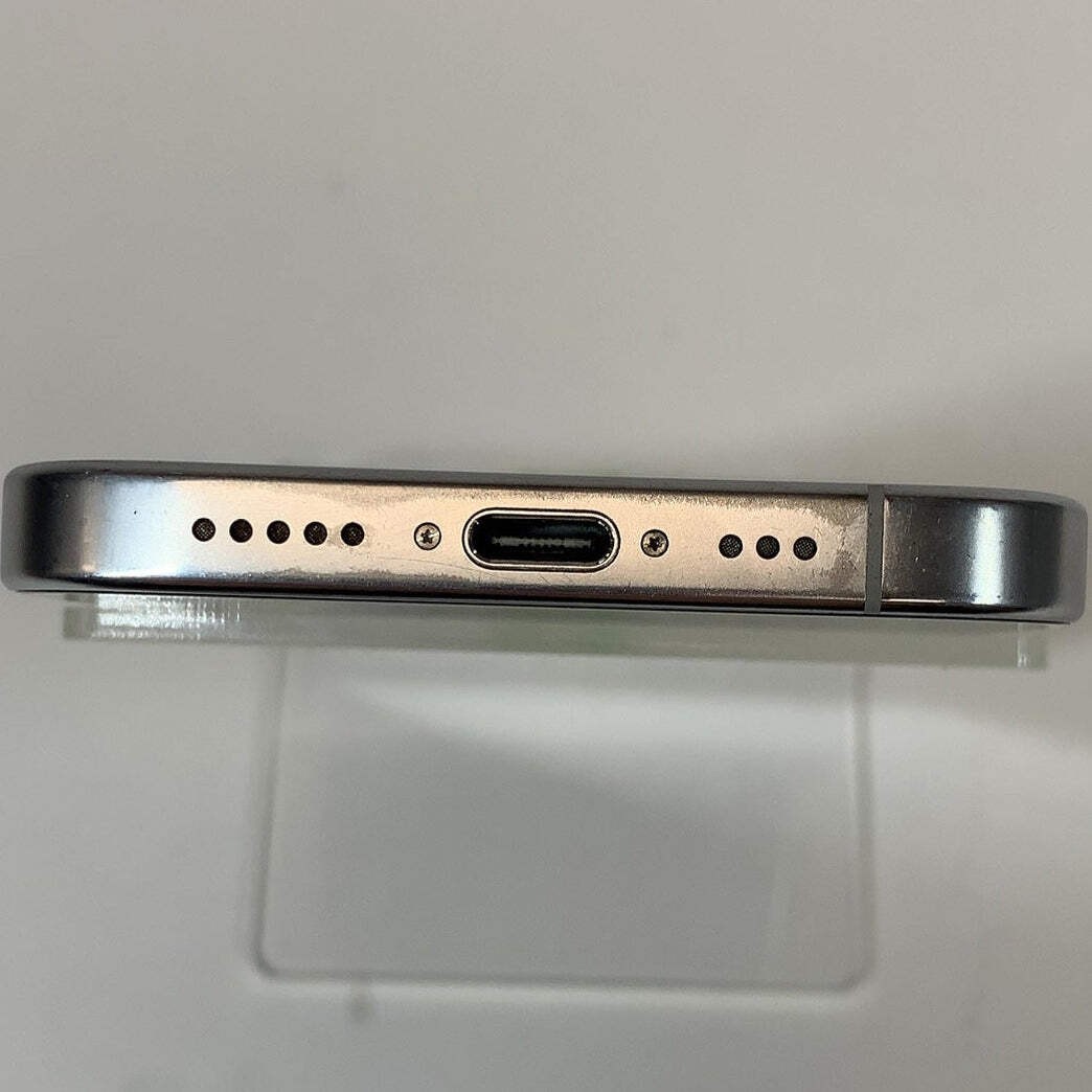 Unlocked Apple iPhone 16 Pro 1TB 26.5 White MYMR3LL/A