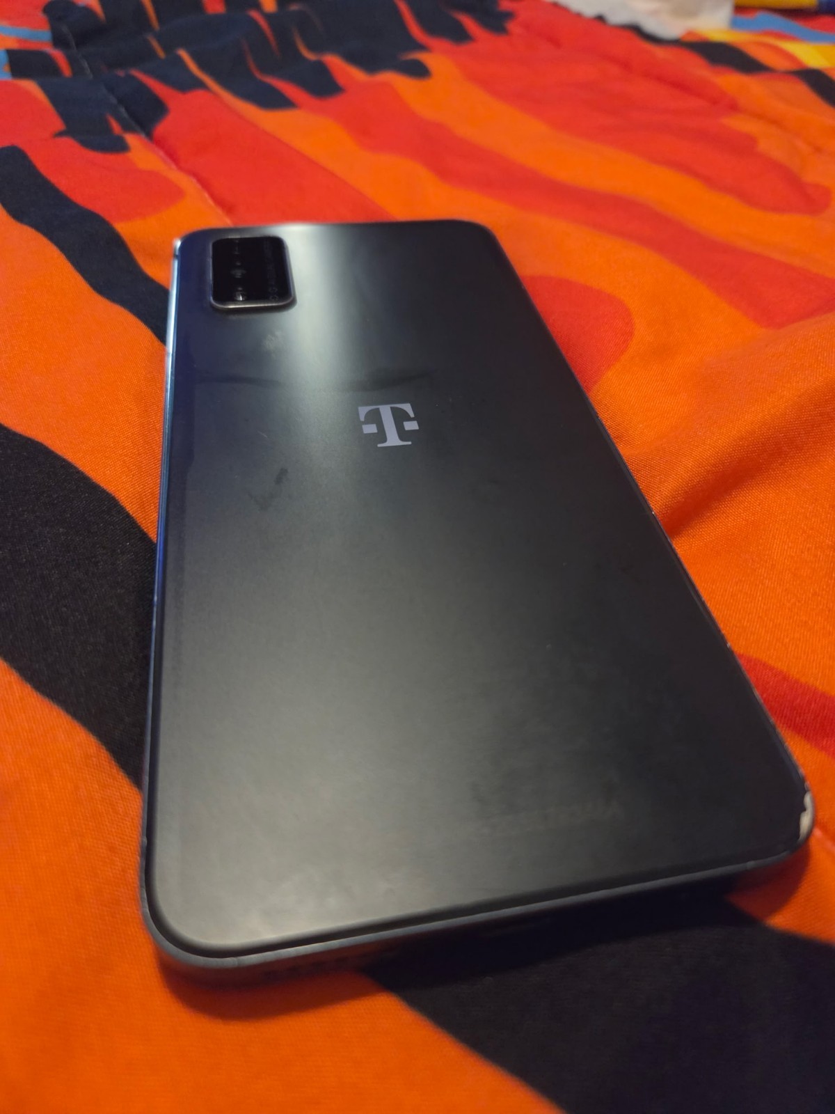 Used Metro by T-Mobile Revvl V