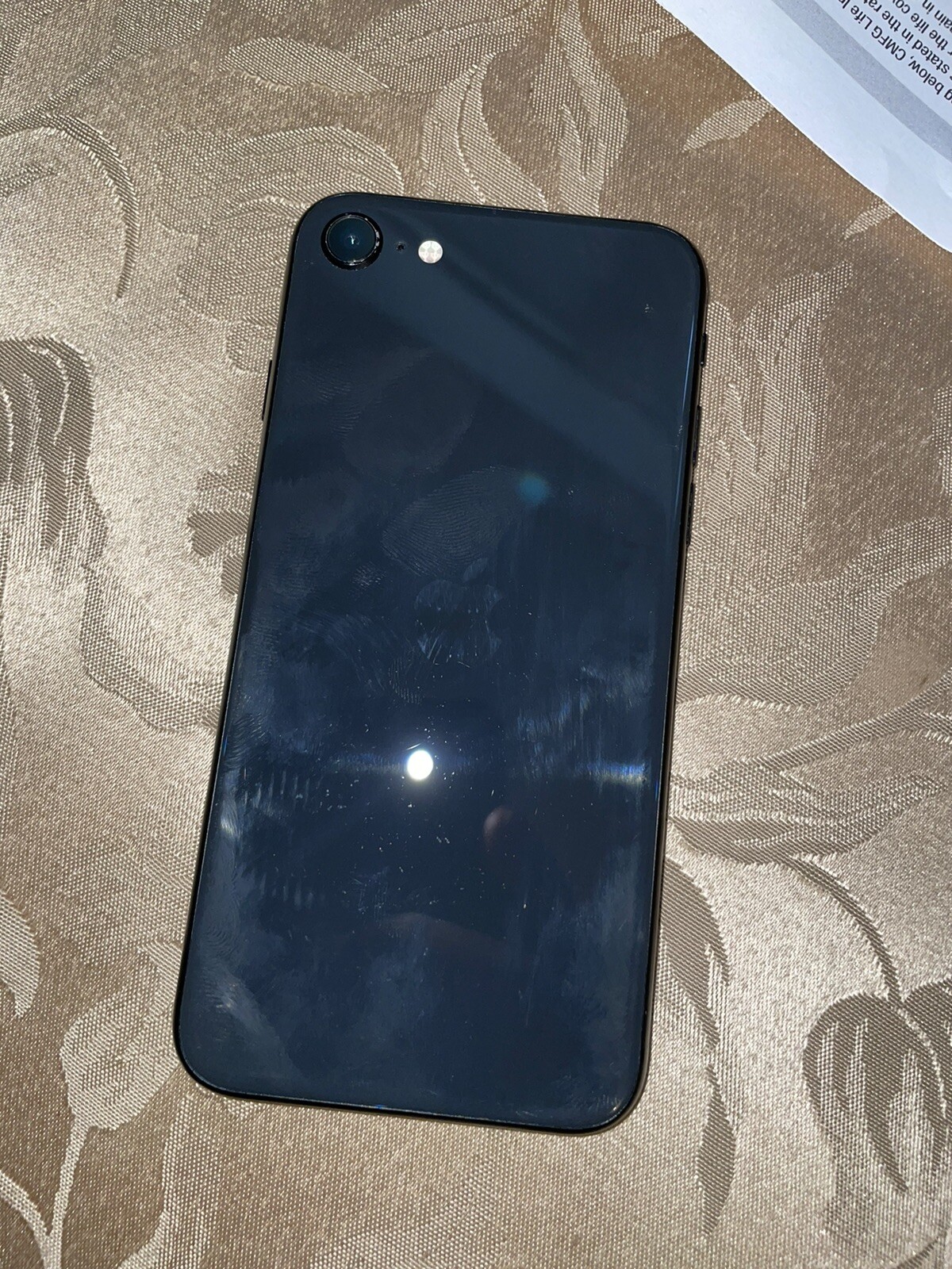 Apple iPhone 12 – 64GB – Black (Unlocked) A2172 (CDMA + GSM)