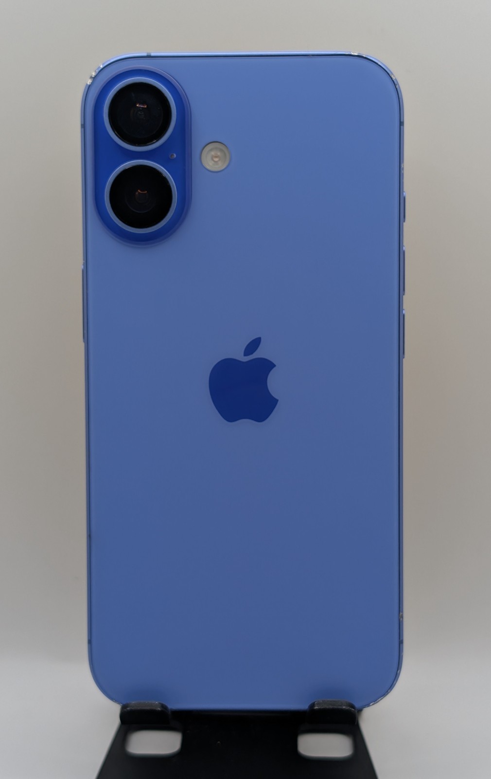Apple iPhone 16 – 128 GB – Ultramarine (UNLOCKED) (For Parts/Wi-Fi Only). ~283~