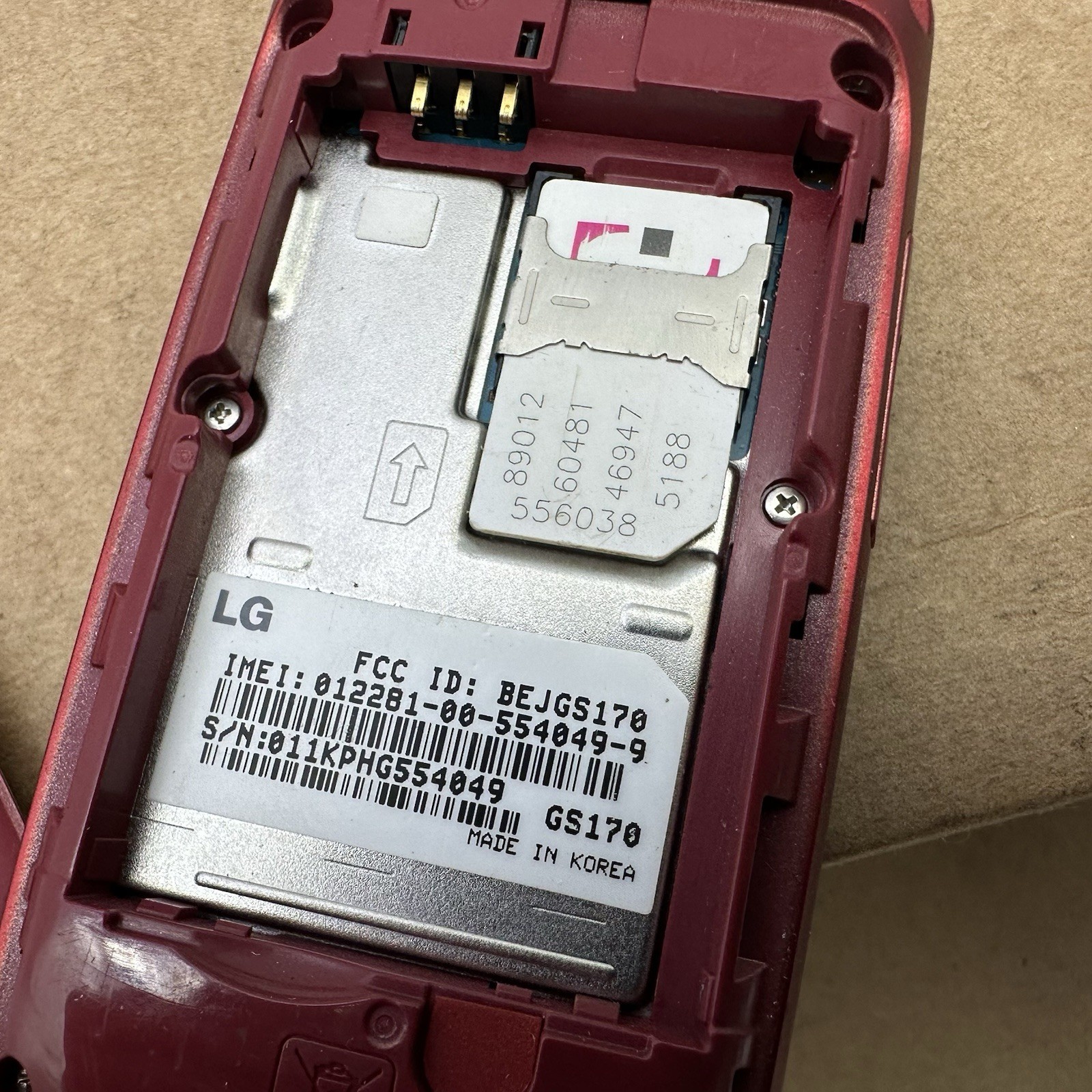 LG GS170 – Red (T-Mobile) Cellular Flip Phone – Used – Untested