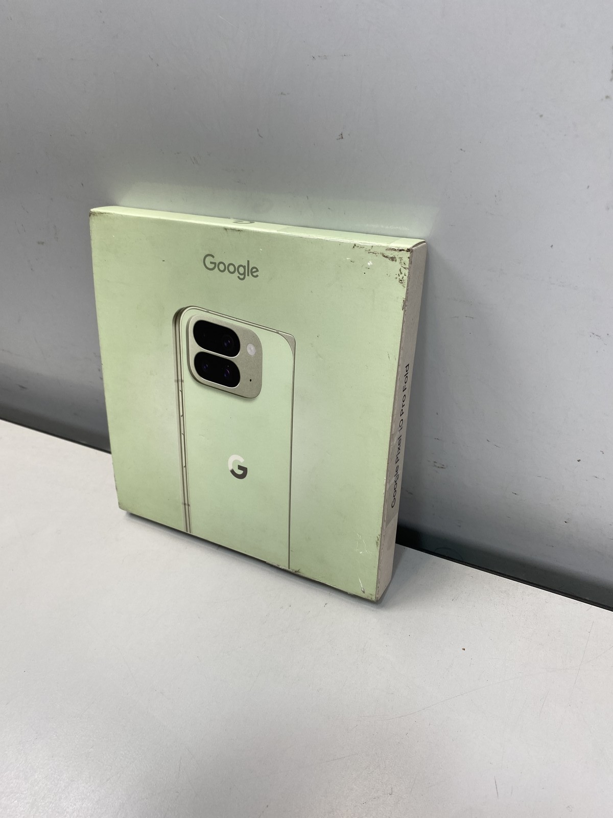 Google Smartphone Pixel 10 Pro Fold 256GB LTE (Unlocked) GA10092-US – Jade