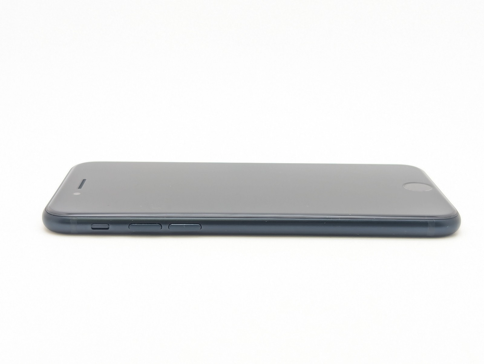 Apple iPhone SE (3rd Gen) A2595 64GB Great Condition | Midnight | UNLOCKED