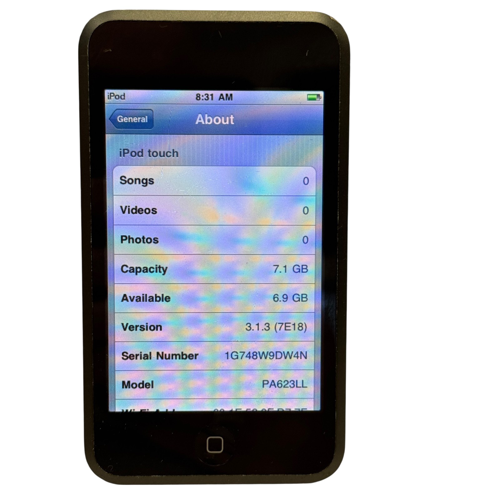 Apple iPod Touch 2nd Gen 8GB Black/Silver PA623LL iOS 3.1.3 Wi-Fi MP3 Player