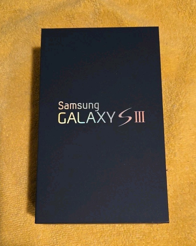 Samsung Galaxy S III S3 – 16GB BLUE Verizon In Original Box Lineage OS I535 More