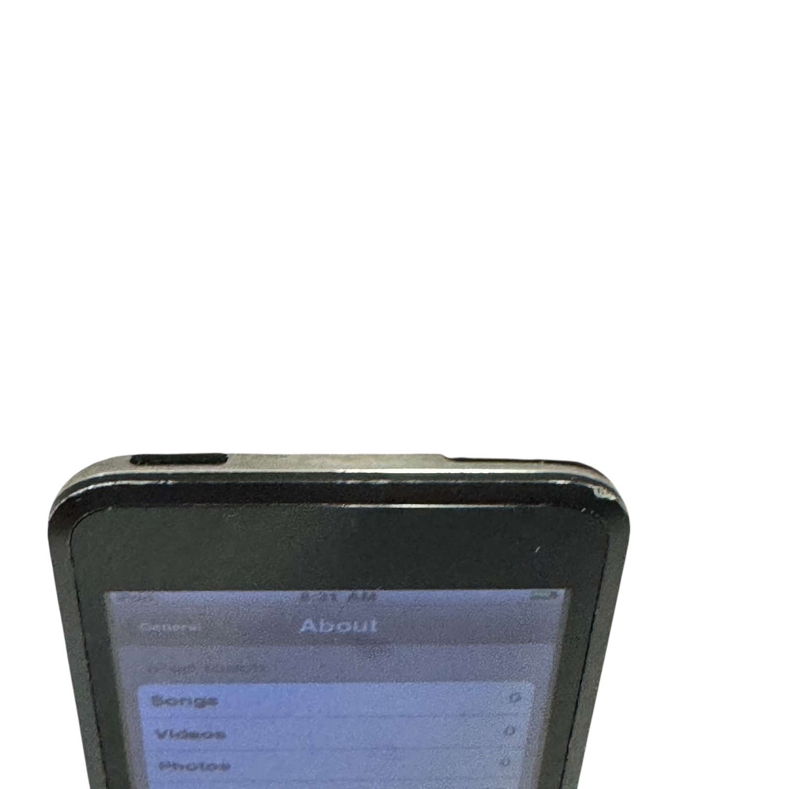 Apple iPod Touch 2nd Gen 8GB Black/Silver PA623LL iOS 3.1.3 Wi-Fi MP3 Player