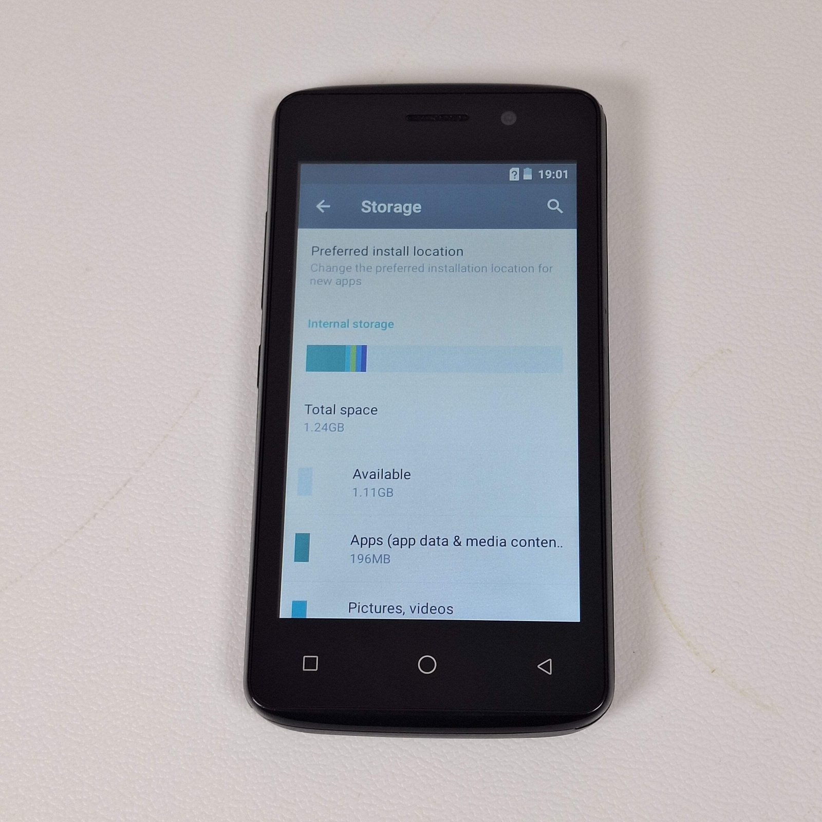 UMX MXG401 Black Android Phone (AirVoice Wireless)