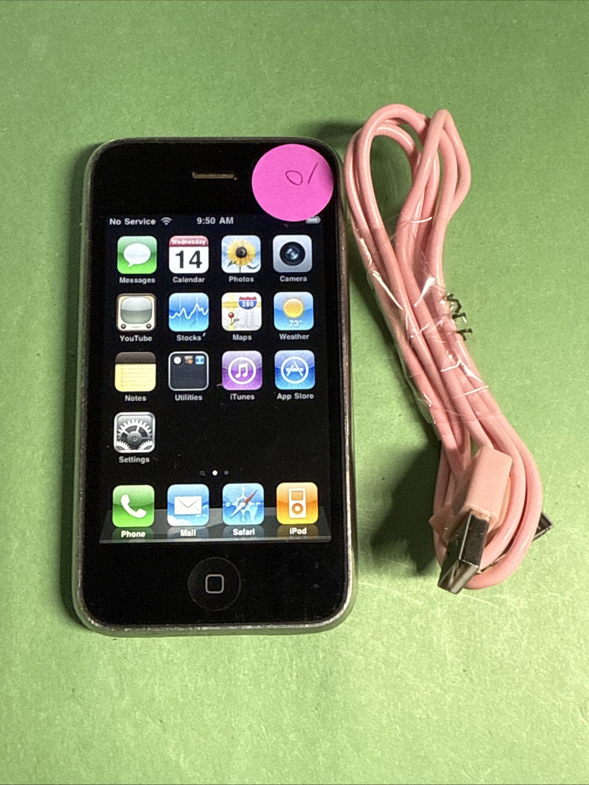 Apple iPhone 3G 8GB AT&T) A1303 (GSM) Collectible