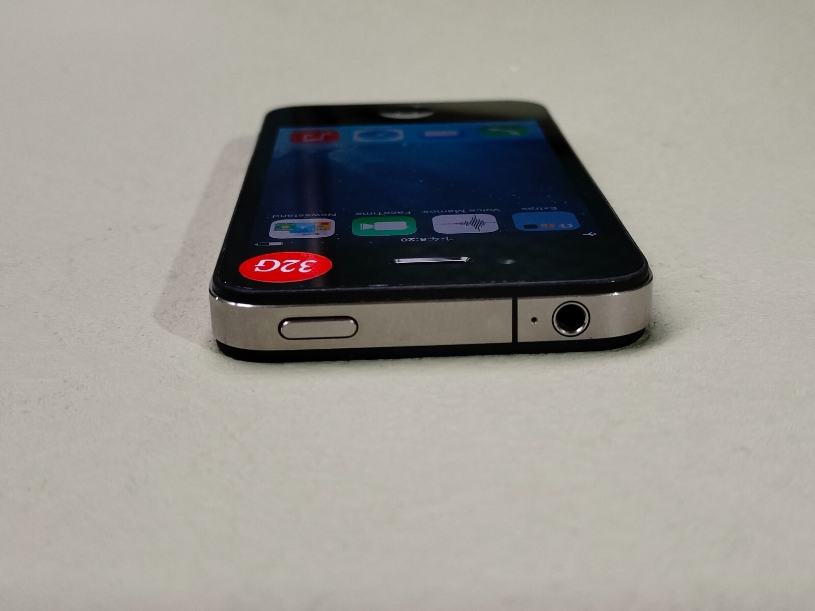 90%N ew Working Apple iPhone 4/4s White/Black 8/16/32GB UNLOCKED CCD Camera