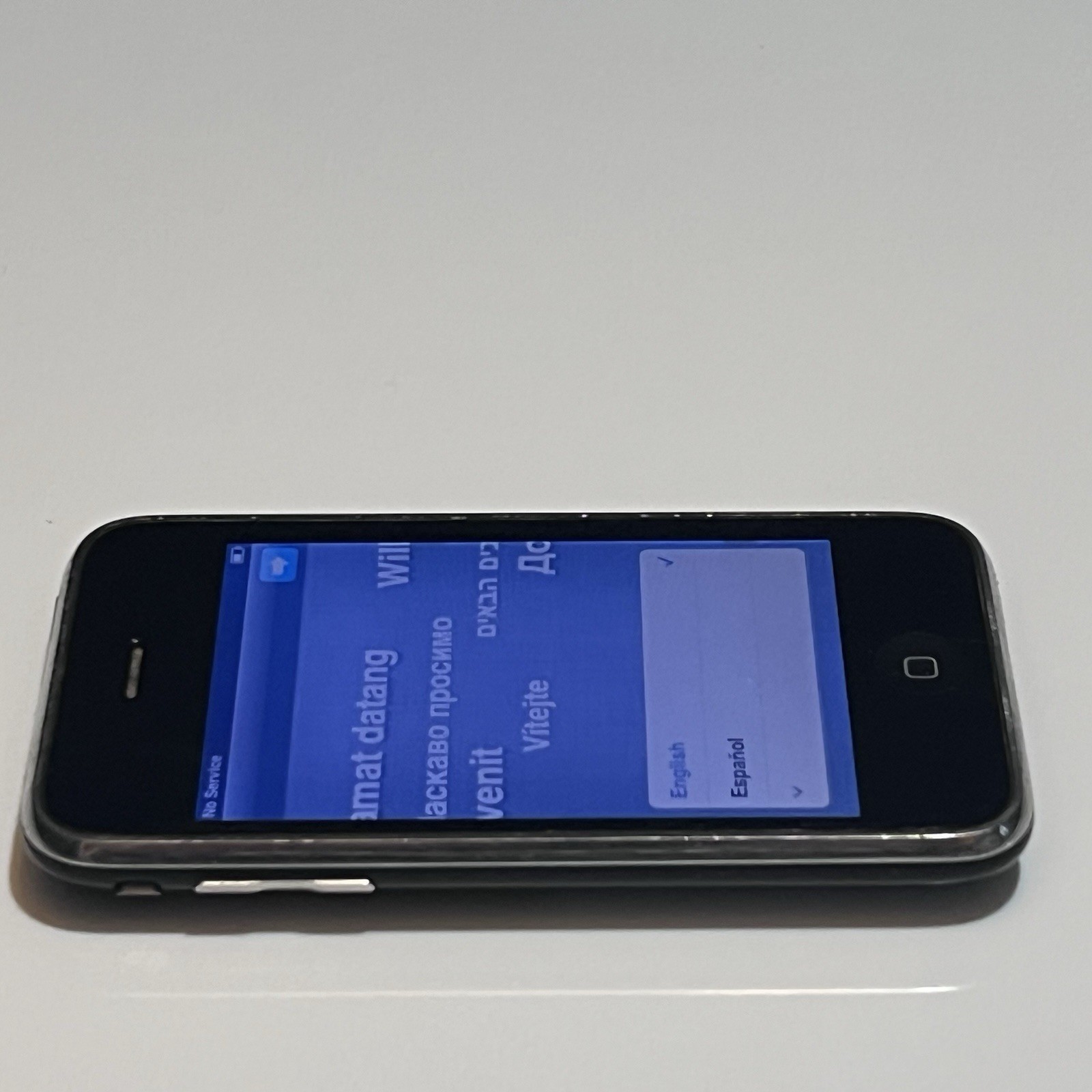 Apple iPhone 3GS 32GB A1303 Tested Working Factory Settings Has Crack On Back