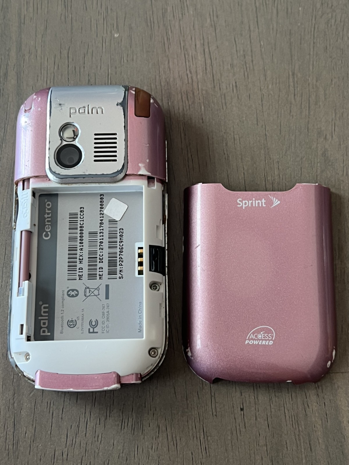 Palm Centro 685 – Pink (Sprint)