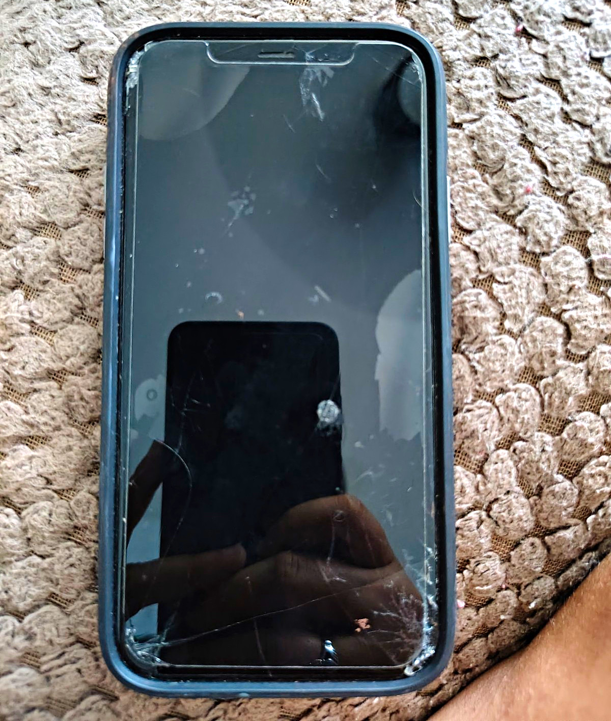 Apple iPhone XR 64GB Black Factory Unlocked 12MP Face ID Bluetooth Wi-Fi