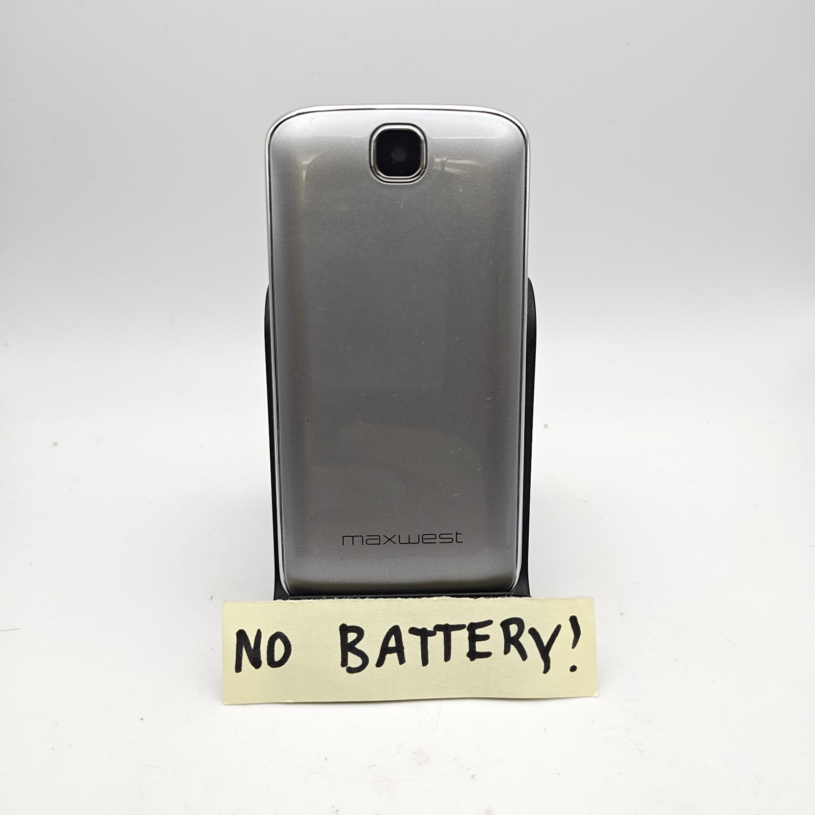 Maxwest Vice Flip Phone (Unlocked) – Silver – UNTESTED #2653