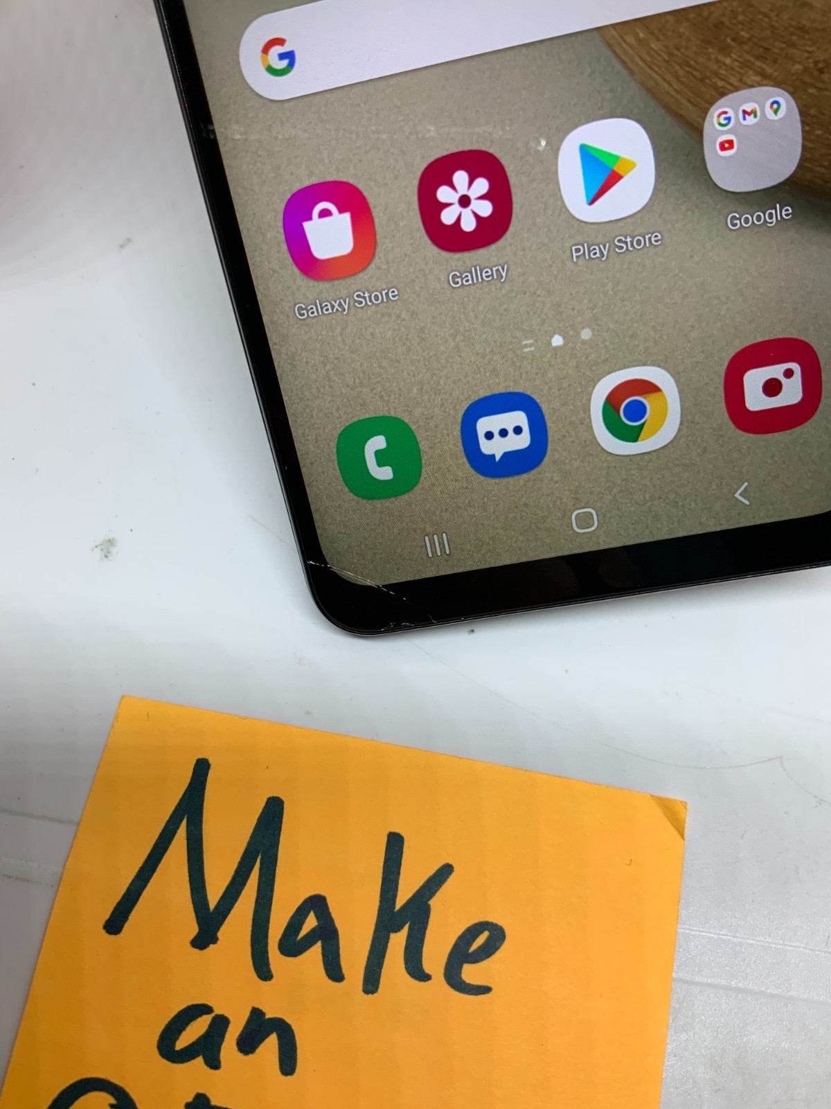 Crack – Samsung Galaxy A12 32GB A125U (Verizon)