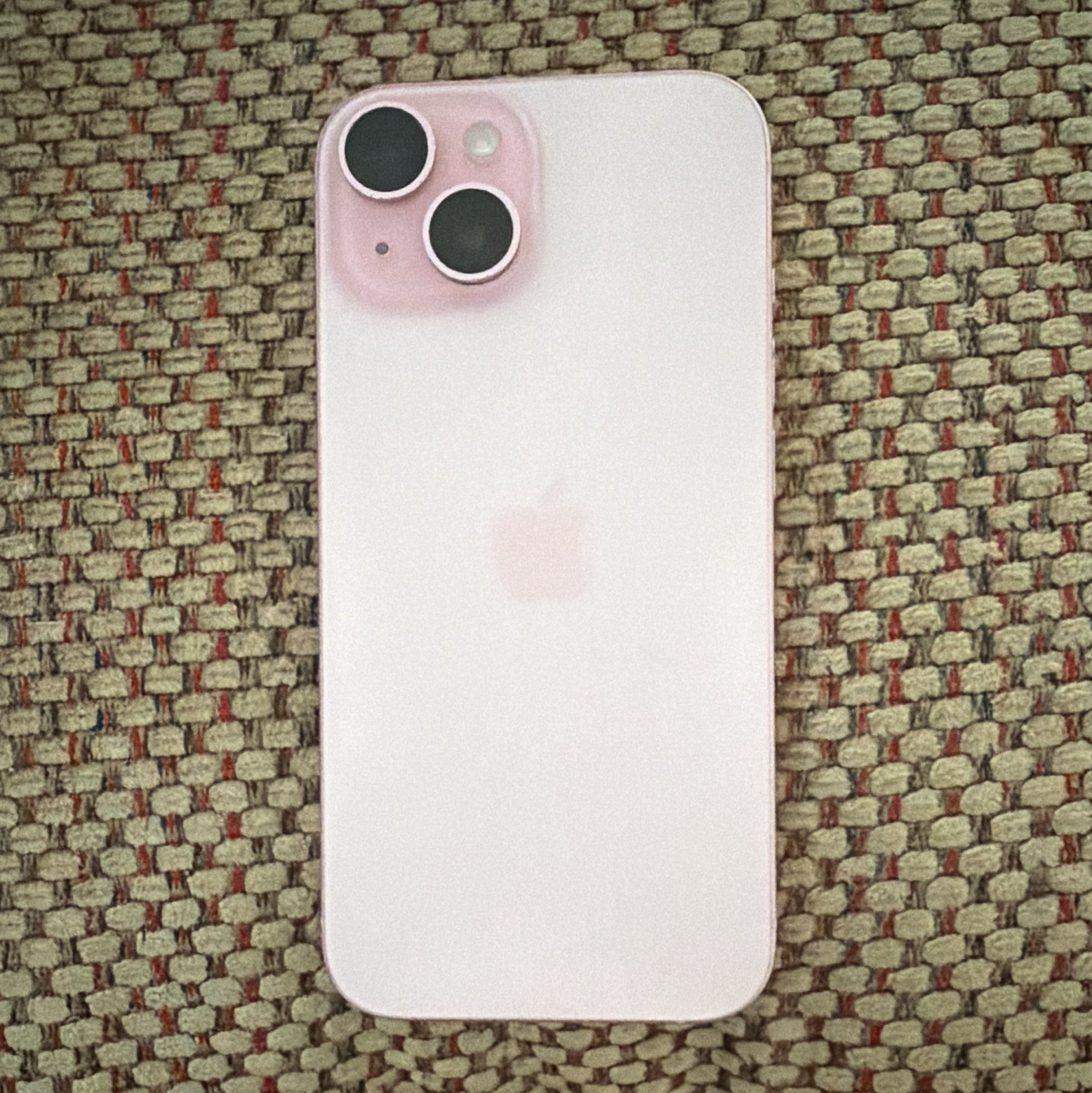 Apple iPhone 15 512GB Pink 6.1in iOS 12MP Dual Camera Smartphone, UNLOCKED!!