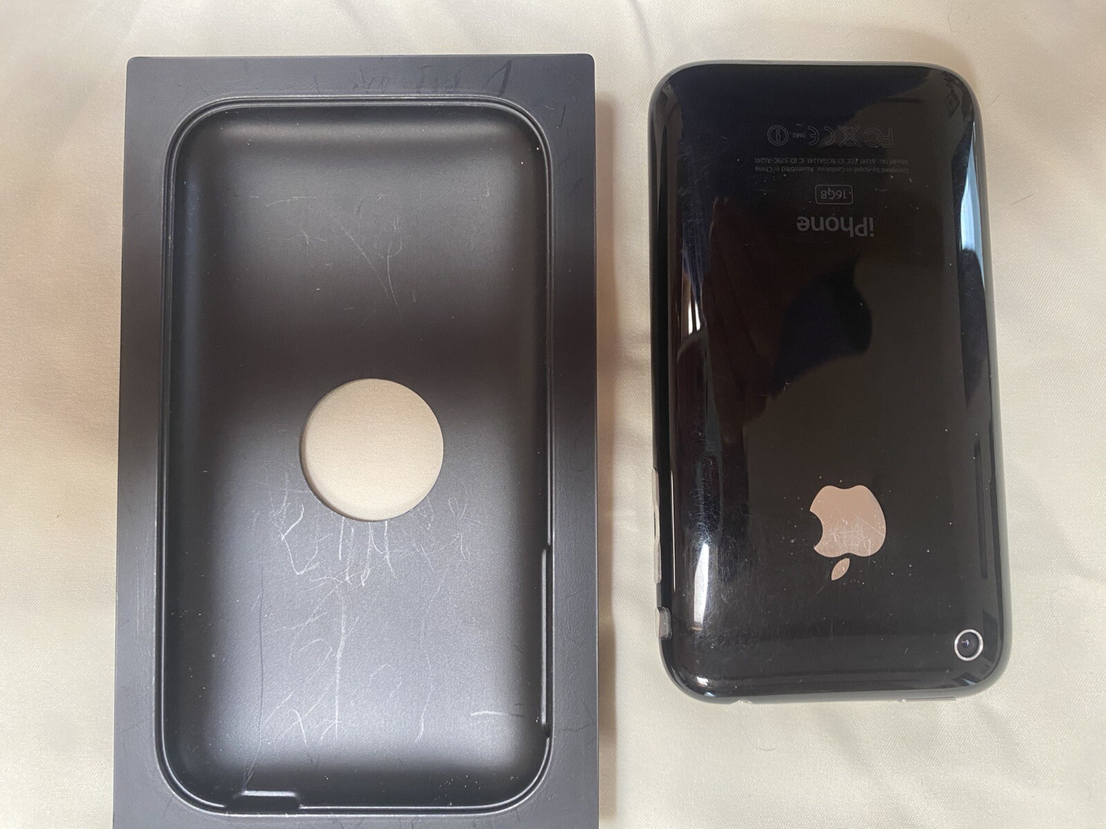 Collectible Apple iPhone 3G – 16GB – Black (AT&T) A1303 (GSM) In Original Box