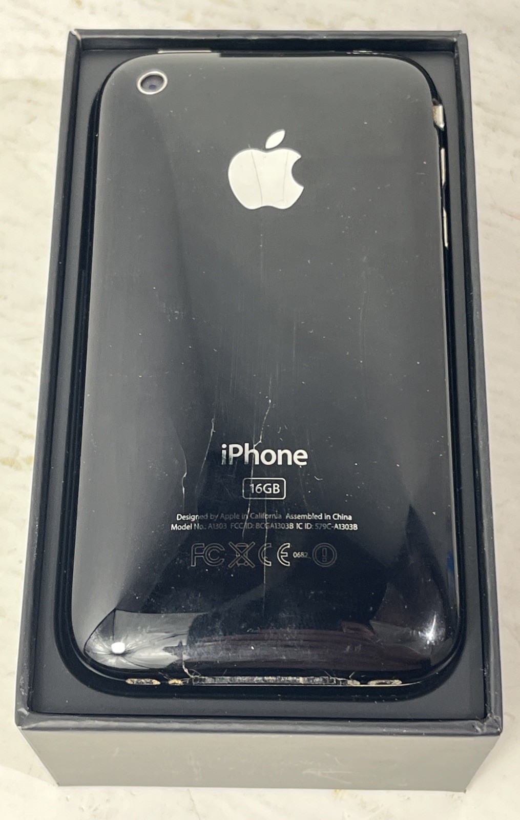 Apple iPhone 3GS 32GB Original Box W/ 16GB Iphone A1303 Parts Repair