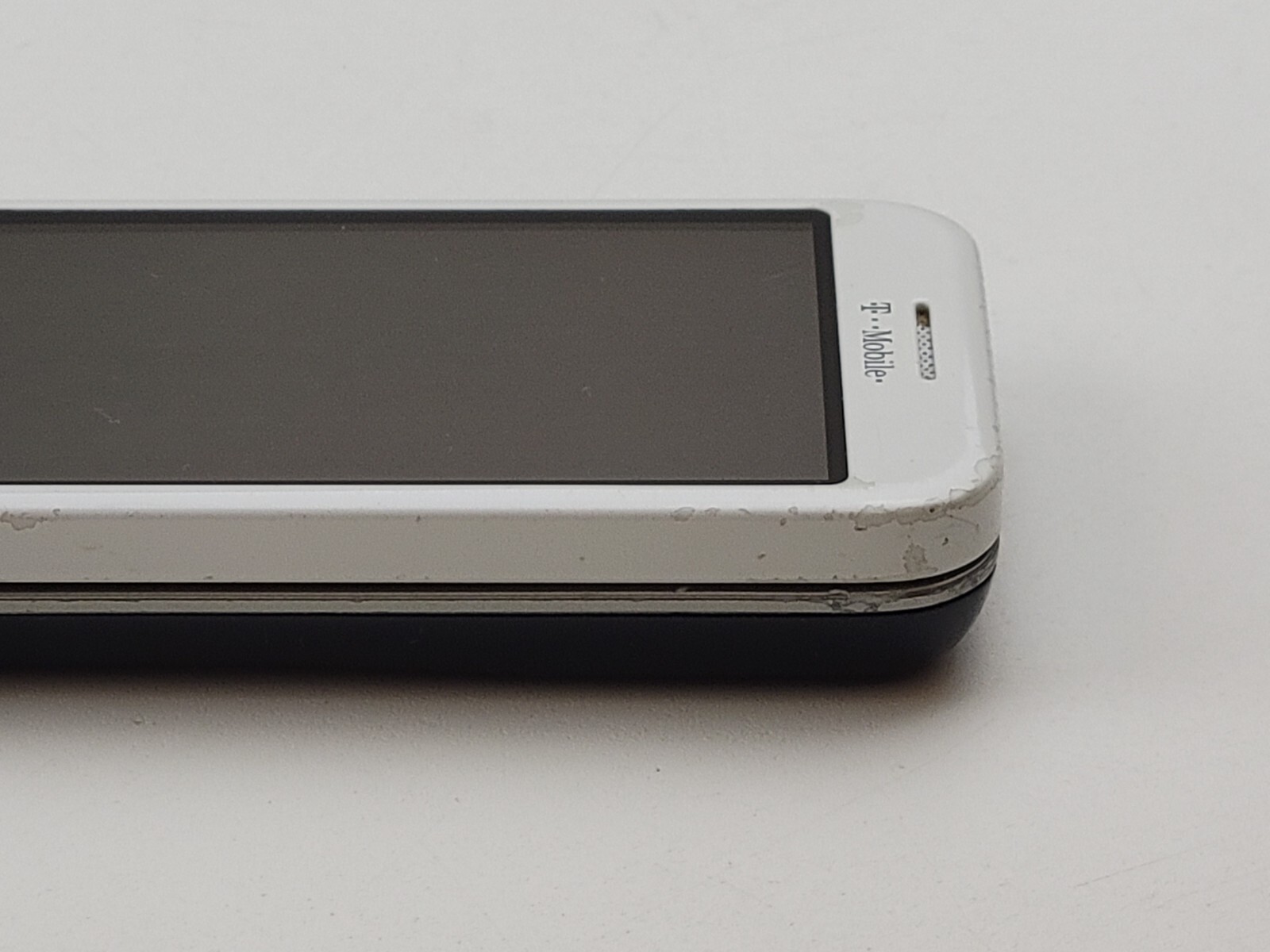 HTC Dream Google G1 (DREA100) 128MB – White (T-Mobile) Smartphone – J4619