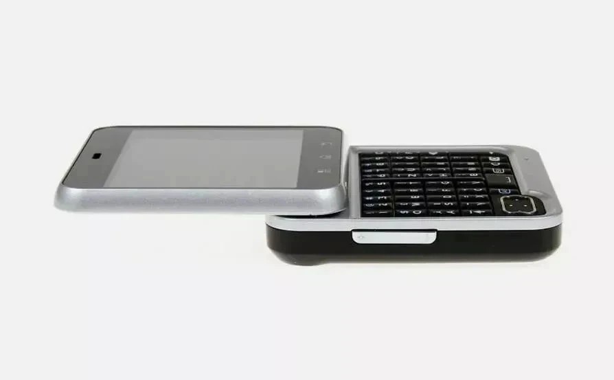 Smartphone Motorola Flipout MB511 3MP Camera 3G QWERTY Mobile Phone