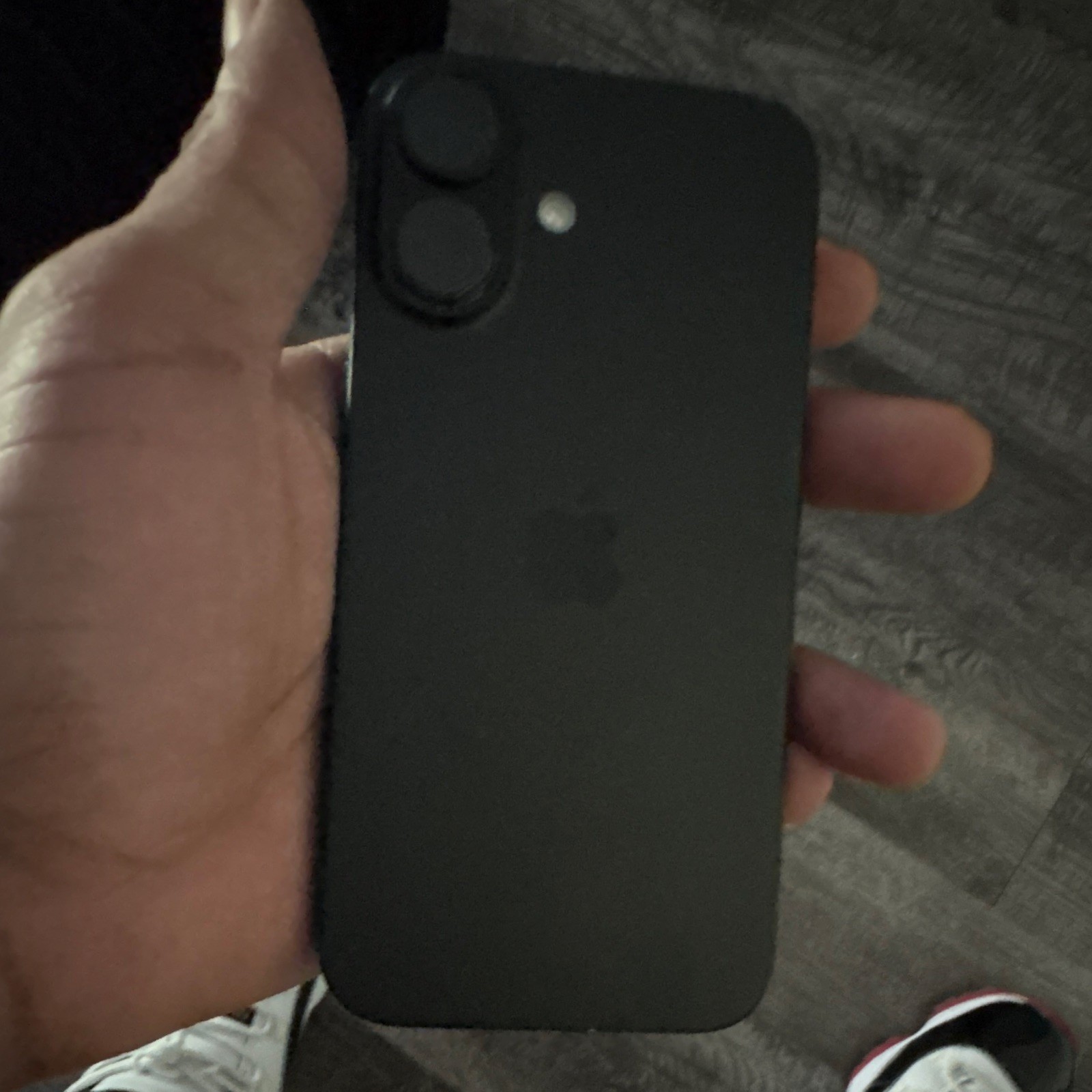 Apple iPhone 14 Black Smartphone 12MP Dual Camera Built-In Memory Slate