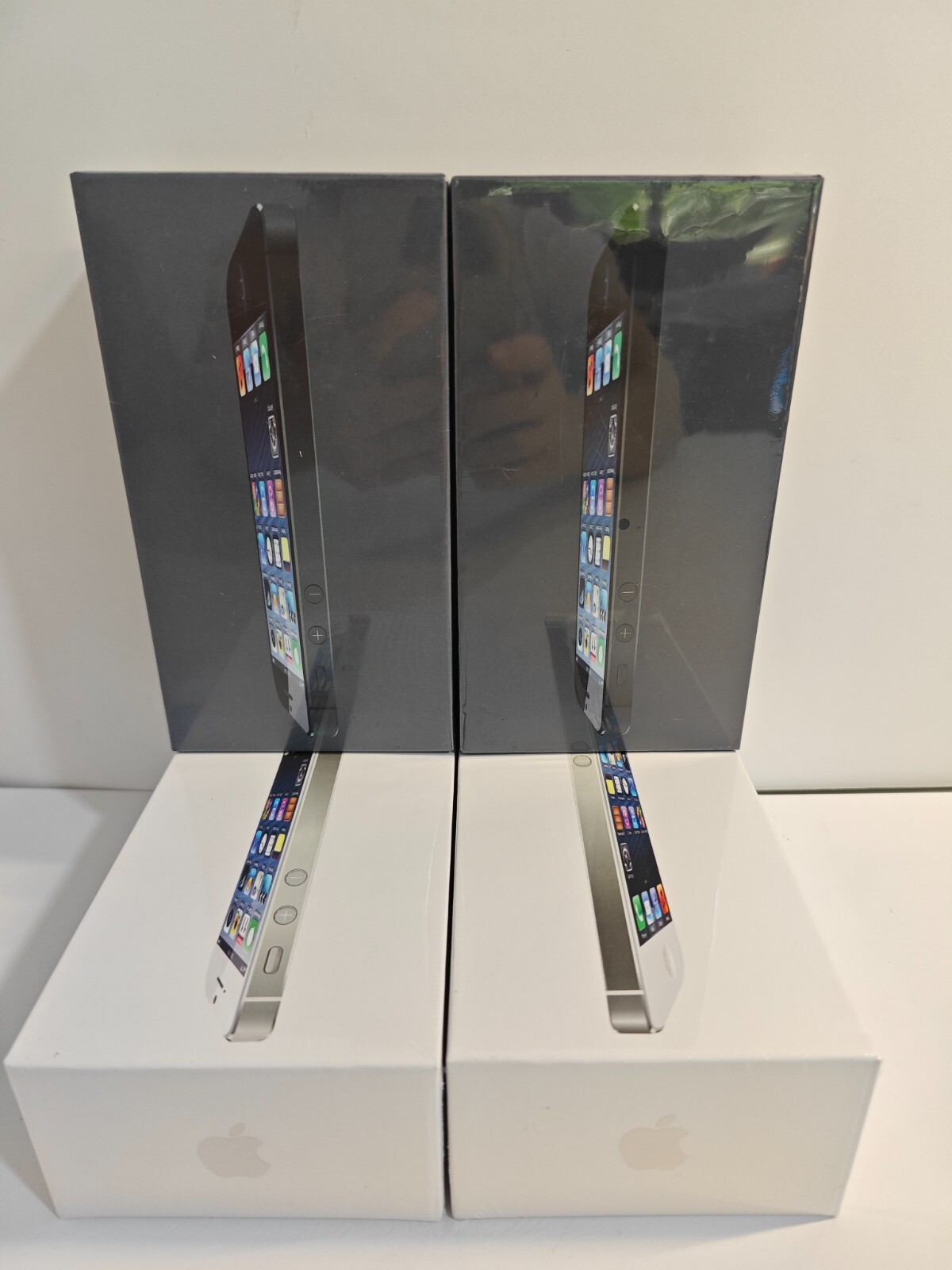 Apple iPhone 5 16GB – Unlocked white black gold Grade A+ Condition IOS SALE BR