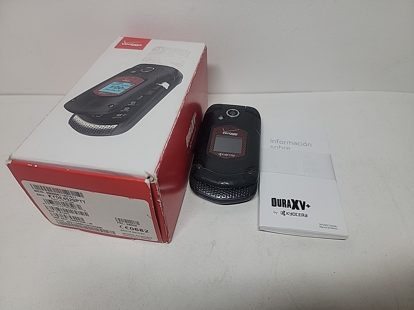 KYOCERA DuraXV+ Plus Red and Black Rugged Style Flip Cell Phone TESTED WORKS 3G