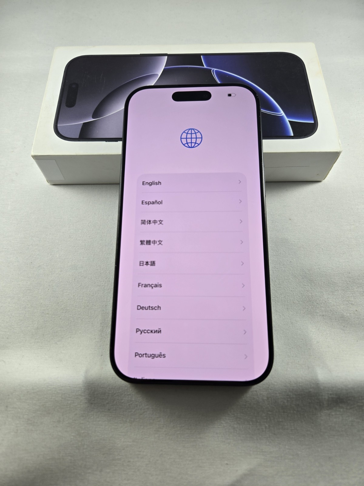 Apple iPhone 16 Pro A3083 Boost Only 128GB Black Titanium