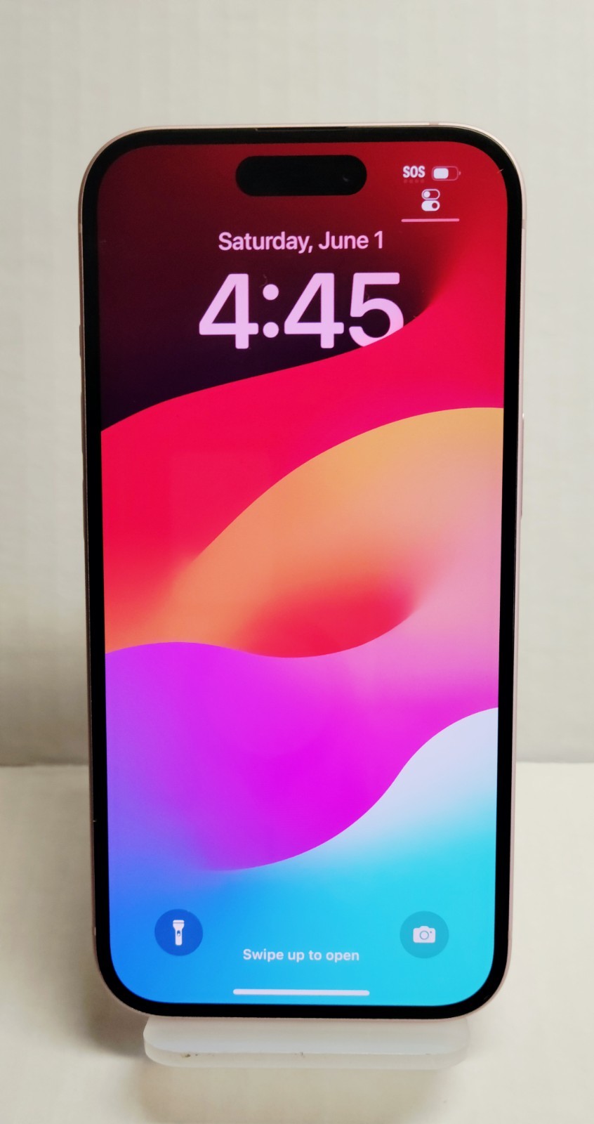 Apple iPhone 15 – 128 GB – Pink (T-Mobile)