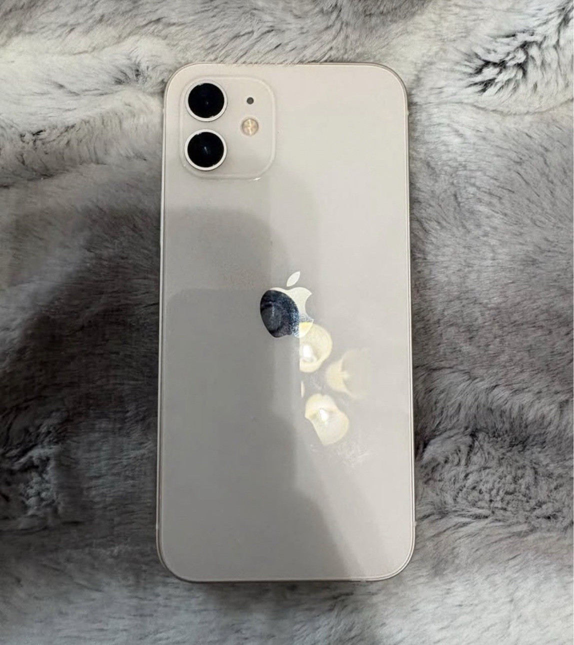 Apple iPhone 12 128GB White Unlocked iOS Smartphone 5G Wi‑Fi Bluetooth GPS