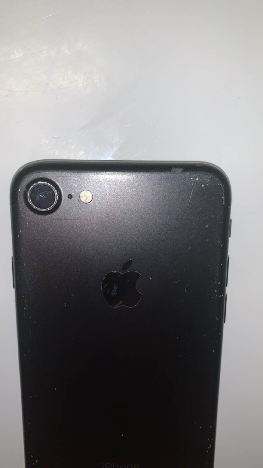 Apple iPhone 7 32GB Unlocked A1660 Black 4.7in iOS 12MP Smartphone. battery 76%