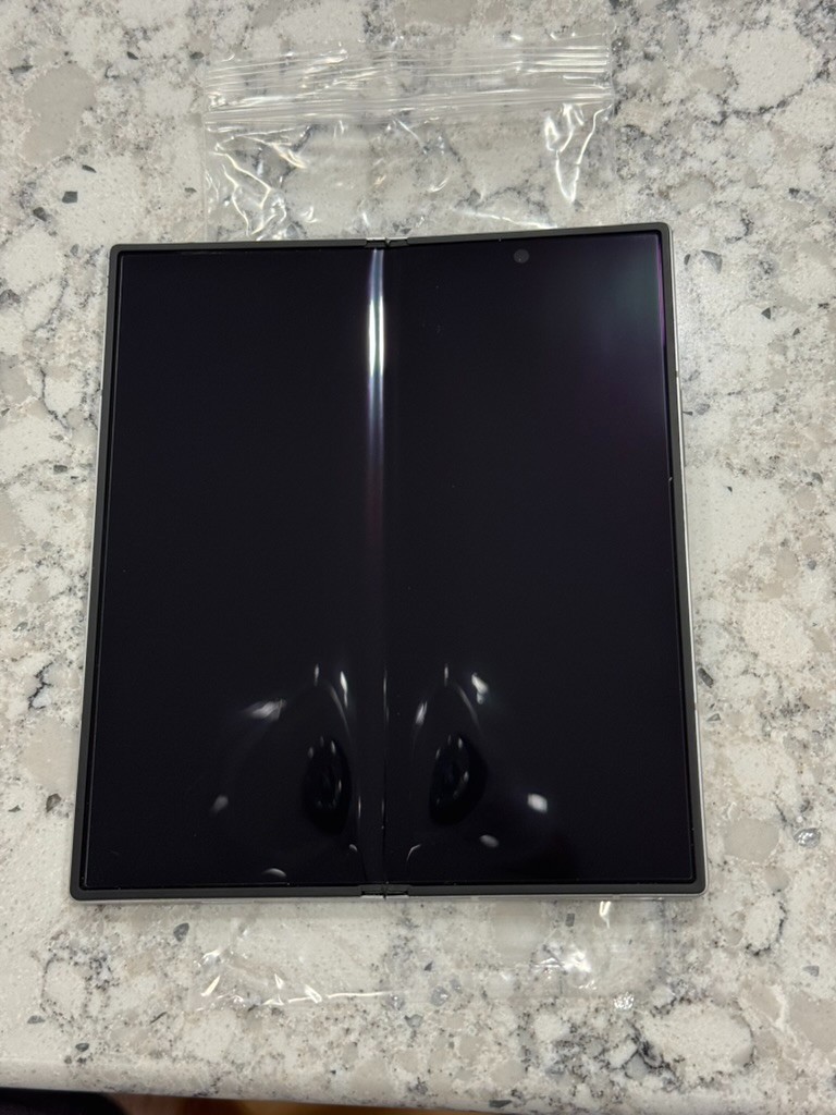 Samsung Galaxy Z Fold 6 5G SM-F956U1 256GB UNLOCKED – OPEN BOX EXCELLENT