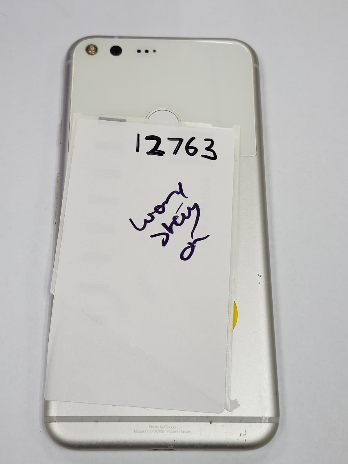 DEFECTIVE – Google Pixel XL – White – Unknown – 12763