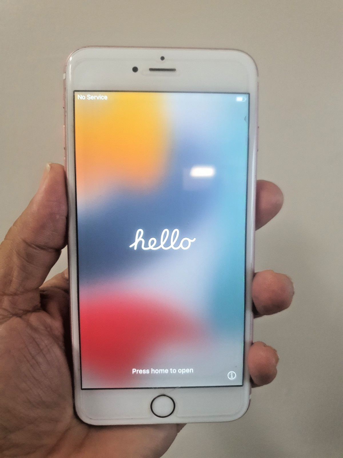 Apple iPhone 6s Plus 64GB – Rose Gold – Factory Unlocked