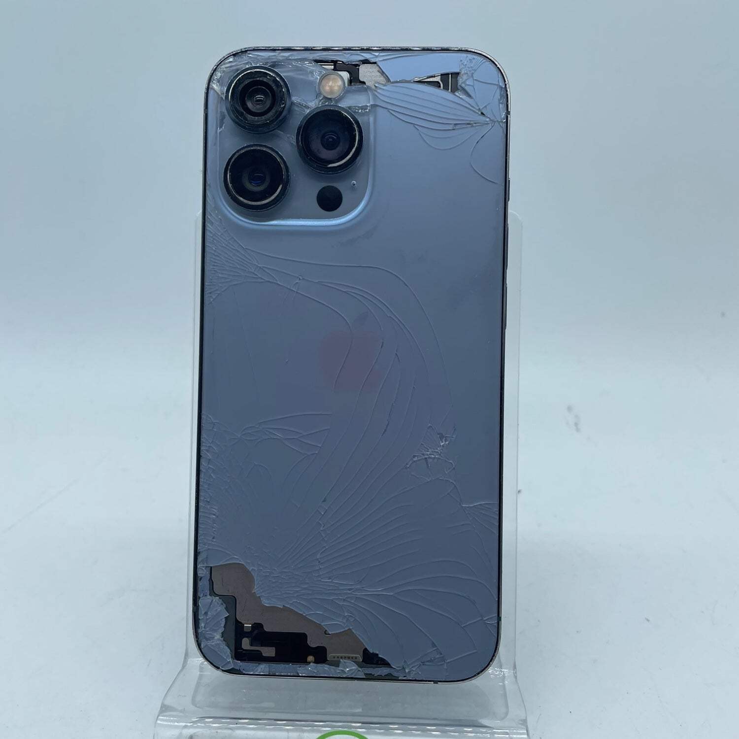 Broken Unlocked Apple iPhone 13 Pro 256GB 26.2 MLR93LL/A READ