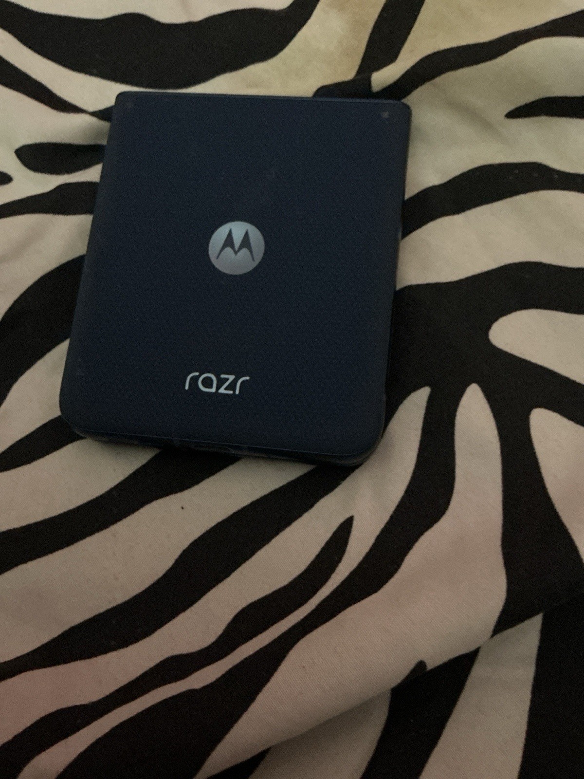 Motorola Razr 5G 256GB Blue Flip Android 5G Smartphone 50MP MicroSD