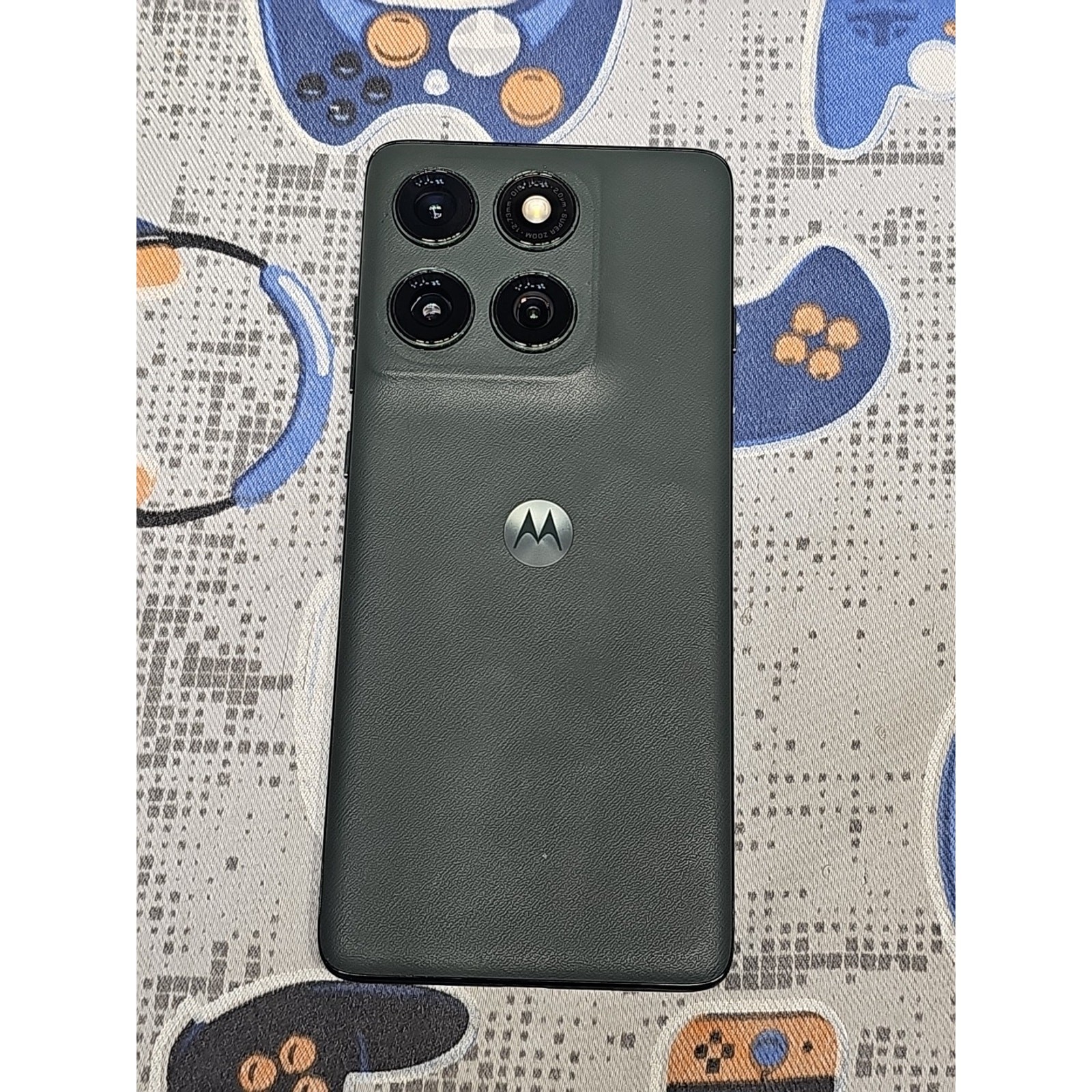 Motorola Edge 2025 Deep Forest 256GB XT2519 AT&T T-Mobile Cricket Network Lock