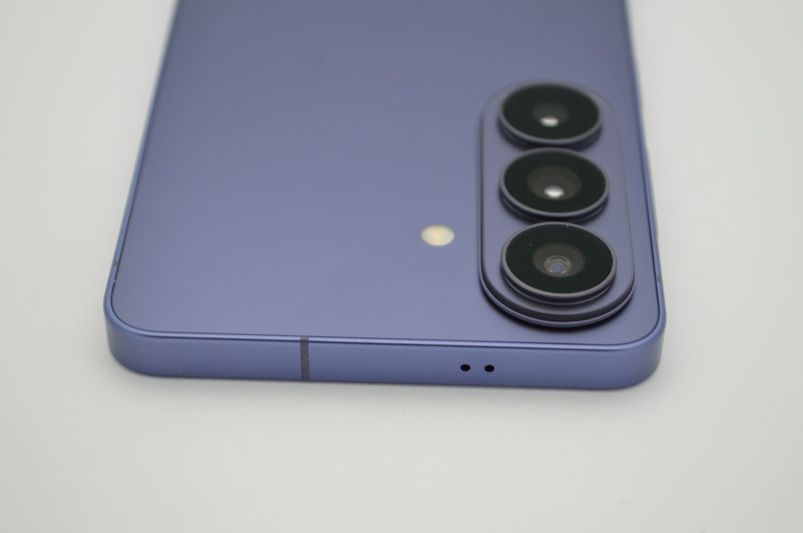 OPEN BOX Samsung Galaxy S26 256GB SM-S942U COBALT VIOLET AT&T ONLY