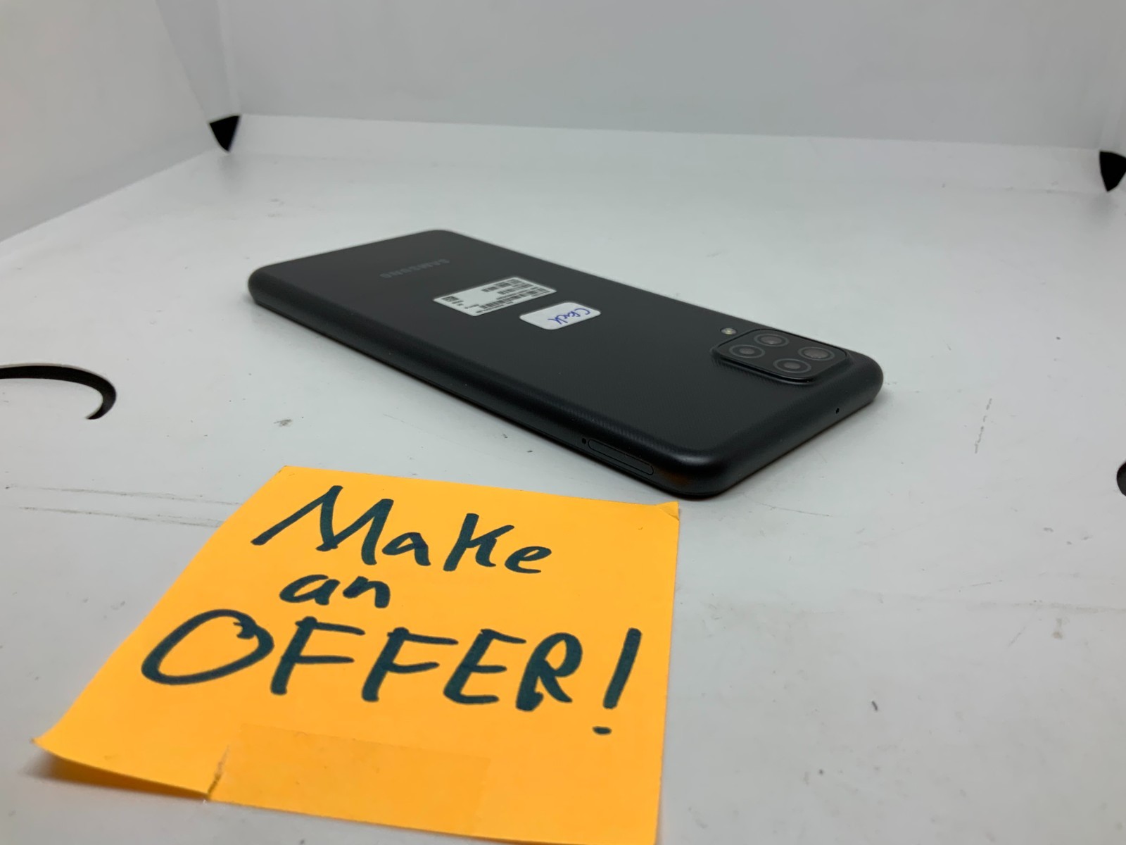 Crack – Samsung Galaxy A12 32GB A125U (Verizon)