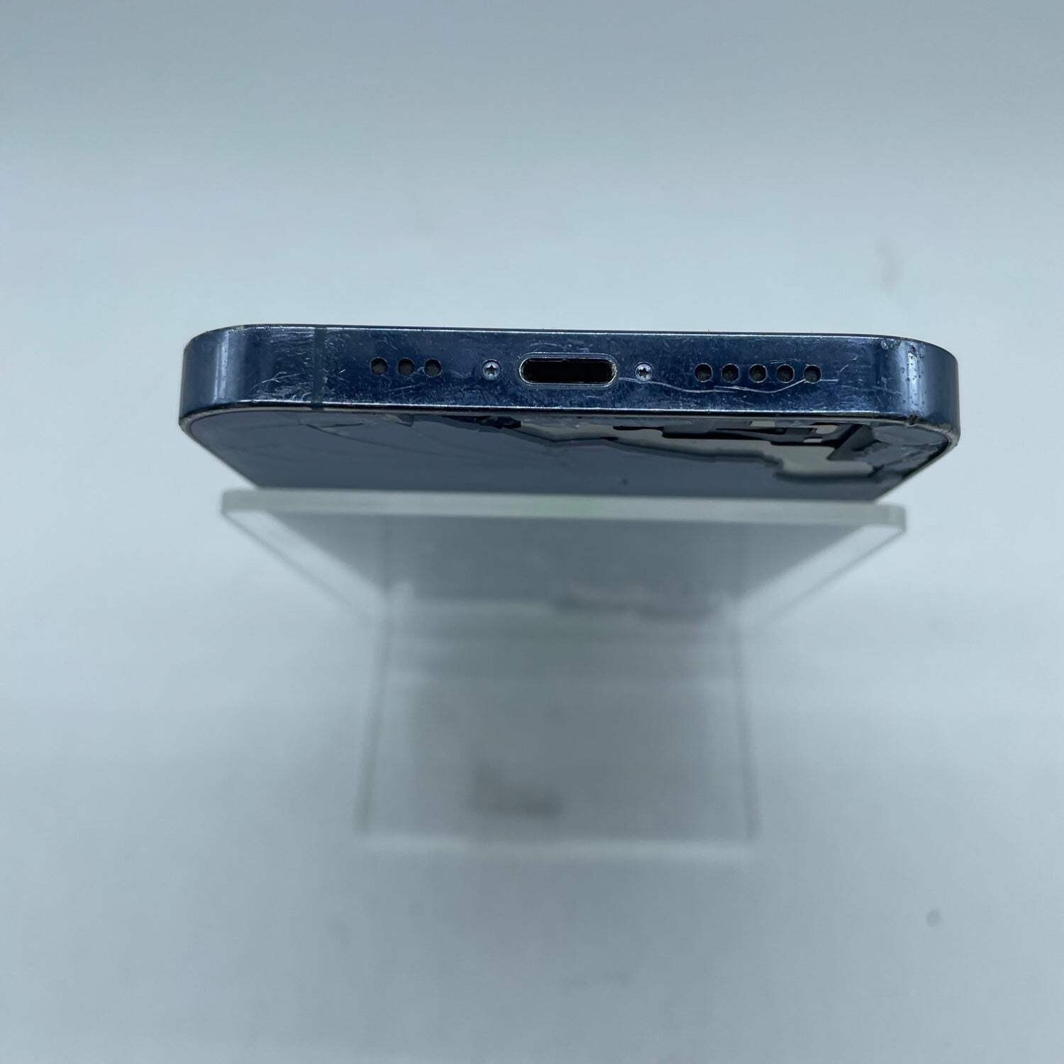 Broken Unlocked Apple iPhone 13 Pro 256GB 26.2 MLR93LL/A READ
