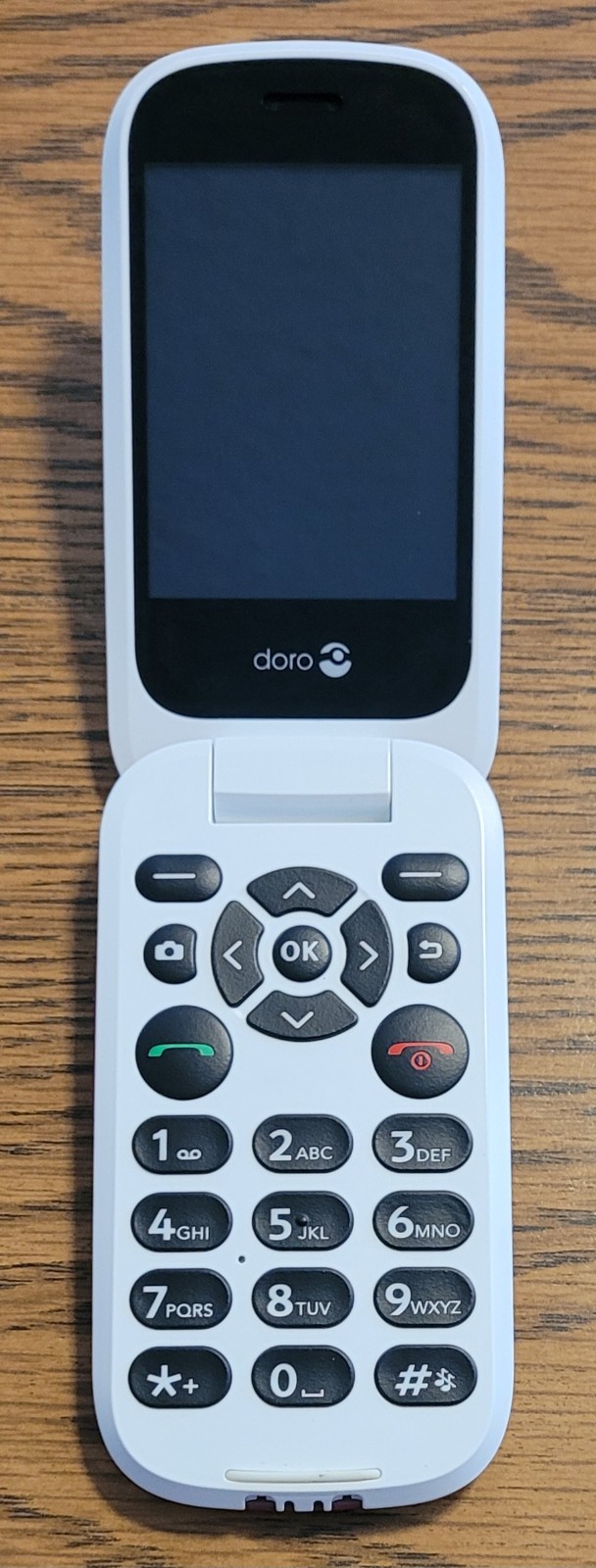 Doro 7050 DFC-0180 – Red and Black ( Consumer Cellular ) 4G VoLTE Flip Phone