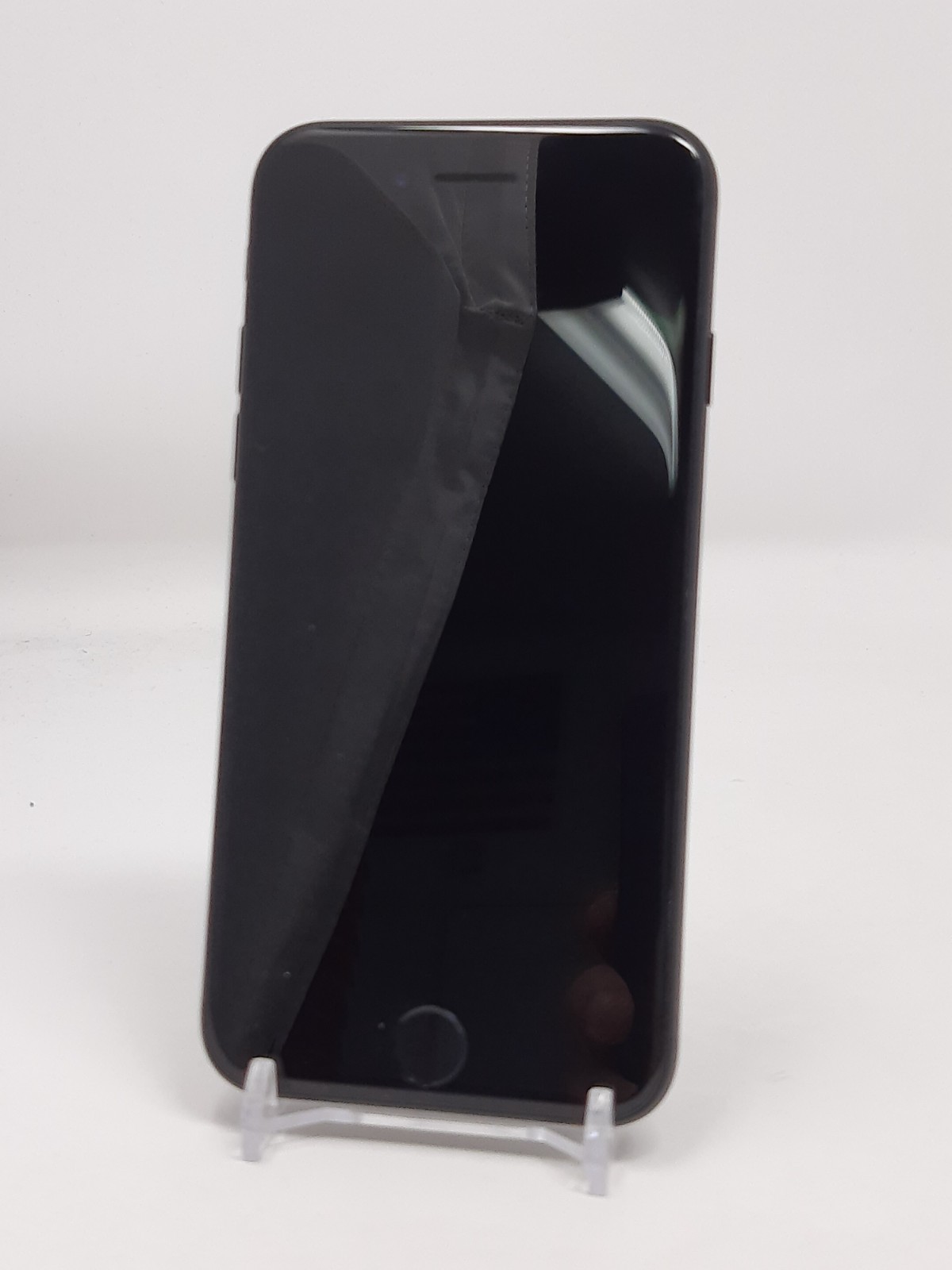 Apple iPhone SE (2020) – 128 GB – Black (Cricket Wireless)