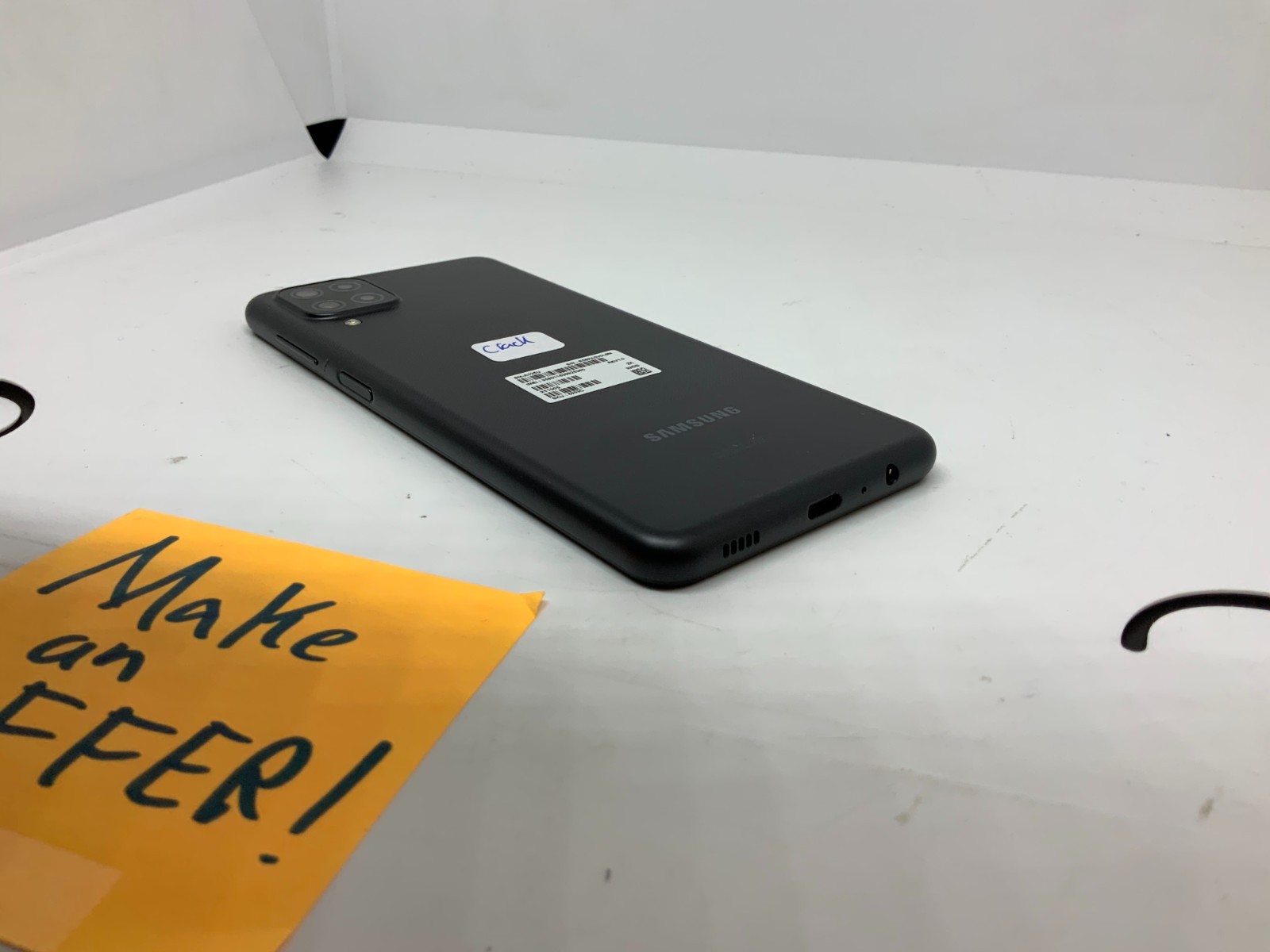 Crack – Samsung Galaxy A12 32GB A125U (Verizon)