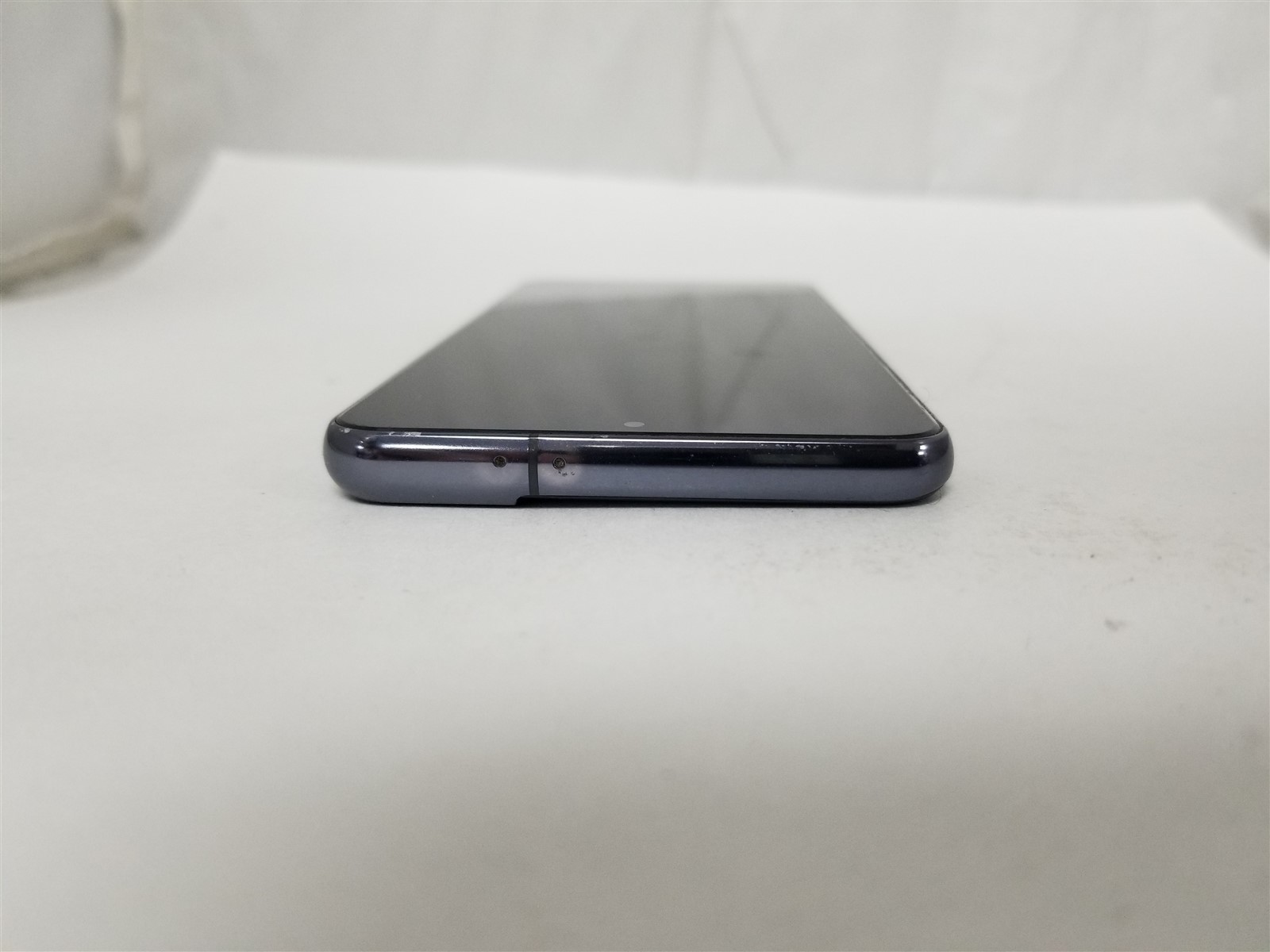 Samsung Galaxy S21 128GB Gray SM-G991U (Unlocked) Discounted zW2469