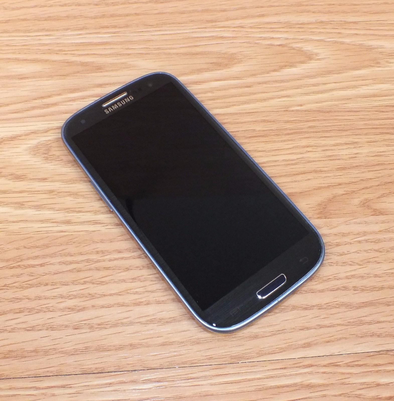 Samsung SPH-L710 (Sprint) Galaxy S III Blue 16GB CDMA Touchscreen Smart Phone