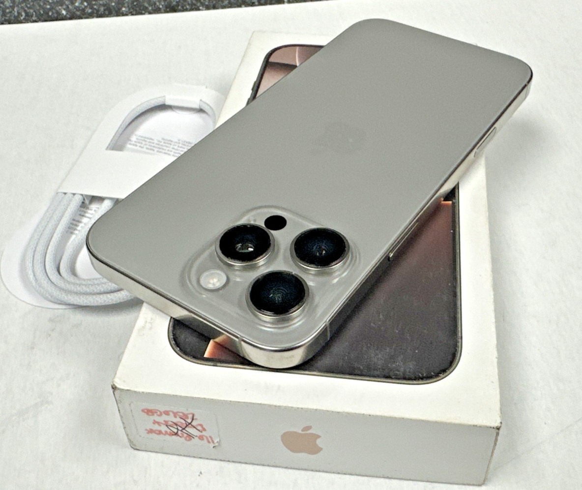 Apple iPhone 16 Pro Max – 256GB Natural Titanium ( AT&T / Cricket wireless )
