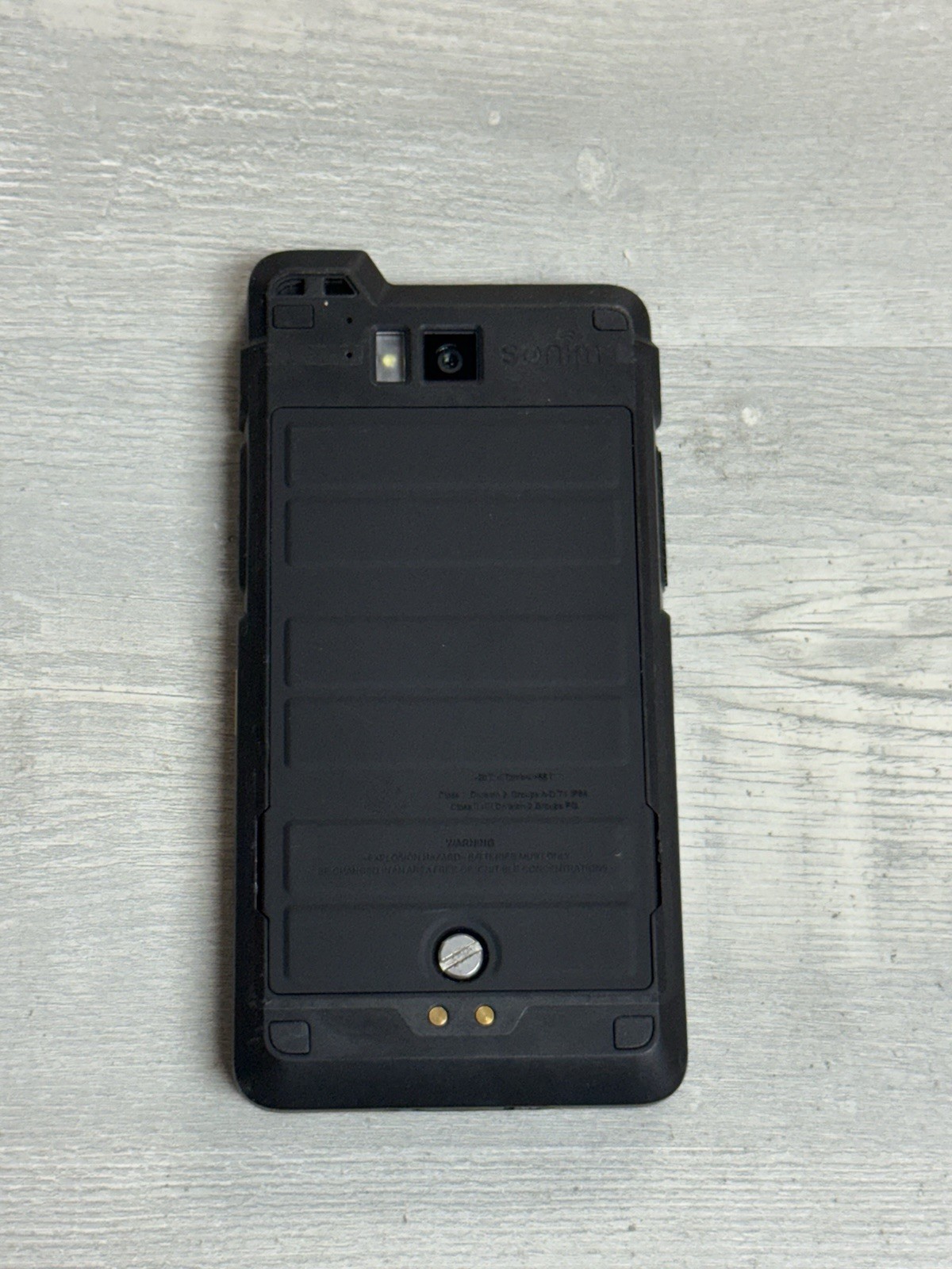 Sonim XP8 XP8800 5.0″ 64GB Smartphone Black – Unlocked Works Great