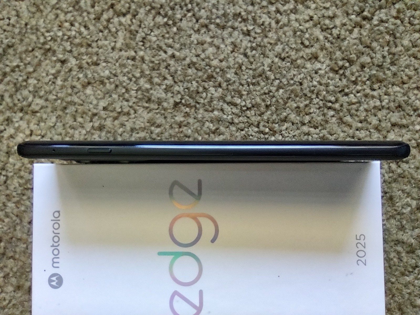 “FREE SHIPPING + NETWORK UNLOCKED” – 2025 Motorola Edge 8+256GB Android 5G Phone