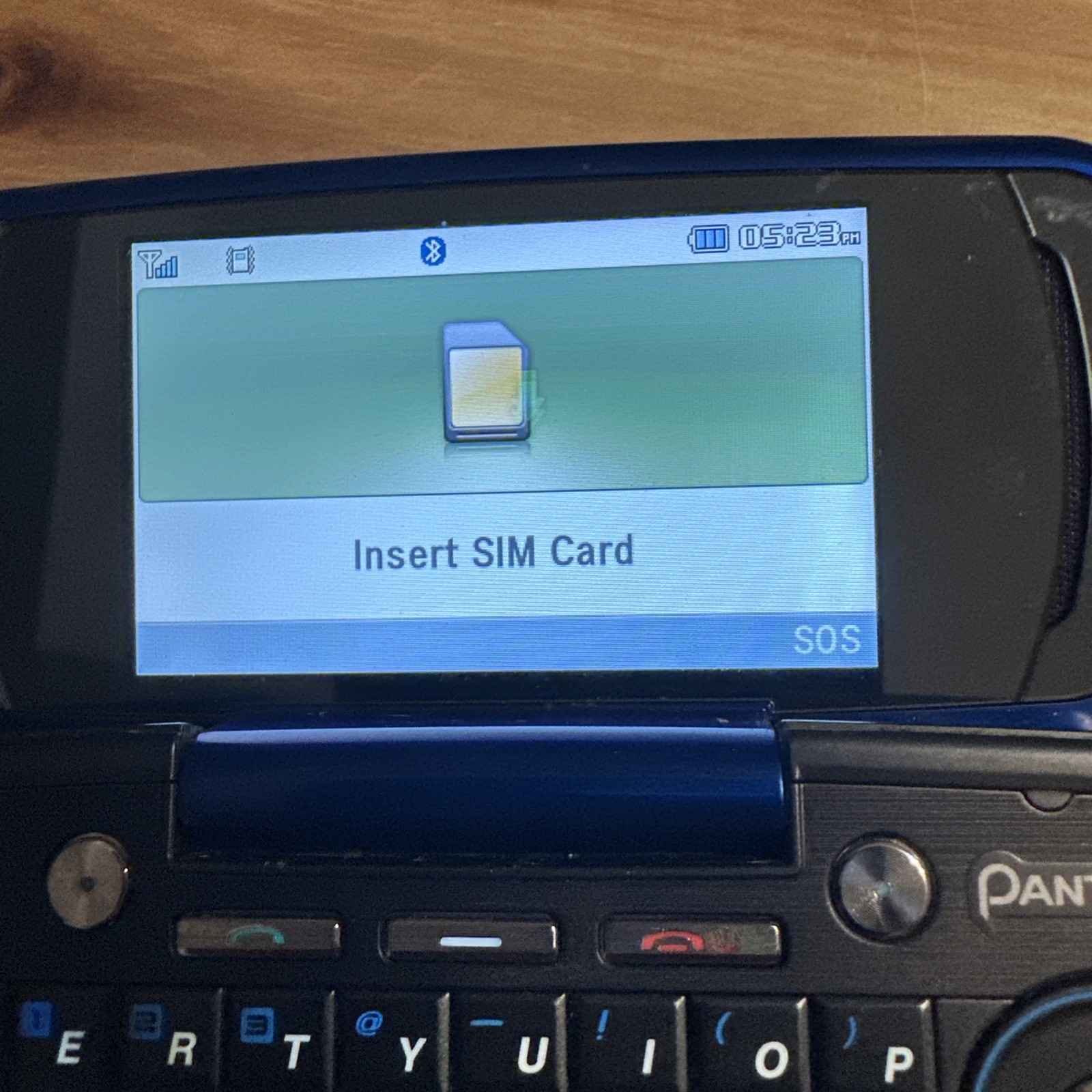 Pantech Impact P7000 Blue 2.6″ TFT Color Display 2MP AT&T Cellular Slider Phone