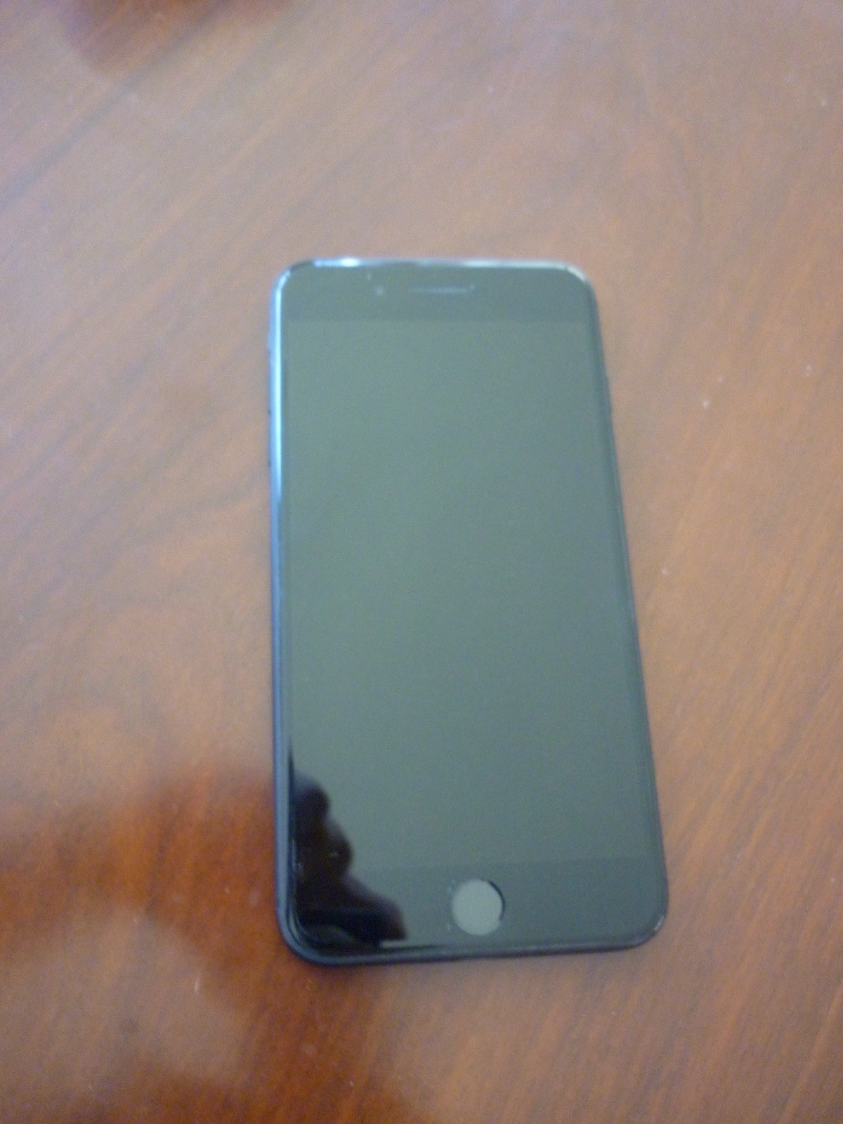 Apple iPhone 8 Plus – 64 GB – Black 12MP Camera Bar Style Built-In Memory